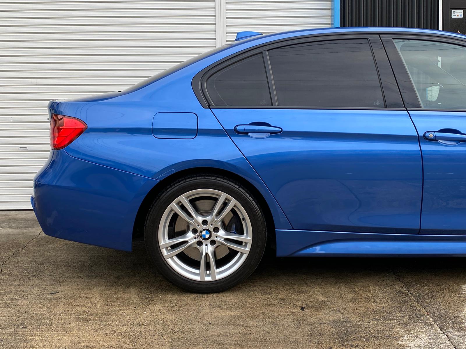 2012 BMW 320d M Sport — Photo 18 / 30