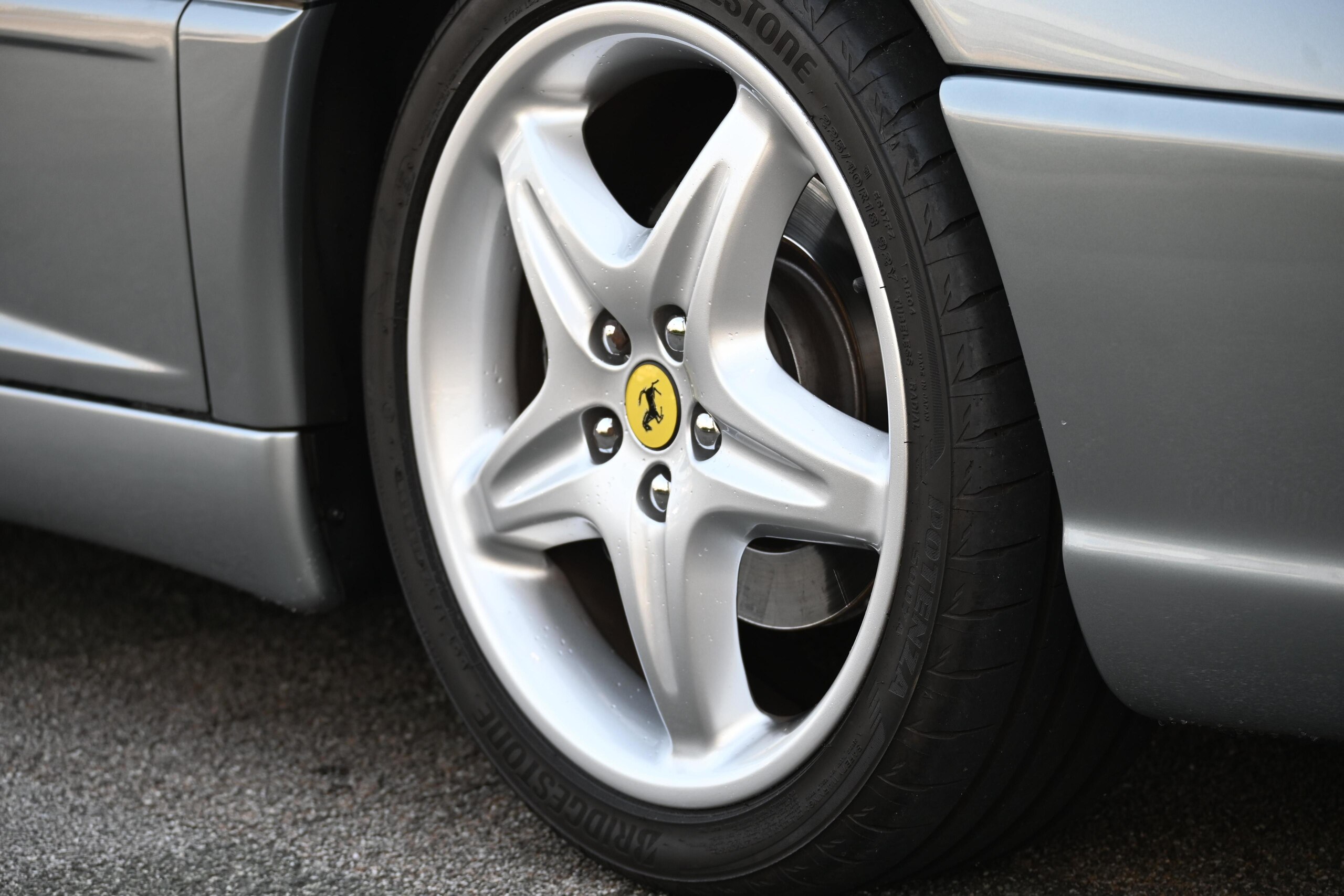 1997 Ferrari F355 Berlinetta — Photo 27 / 31