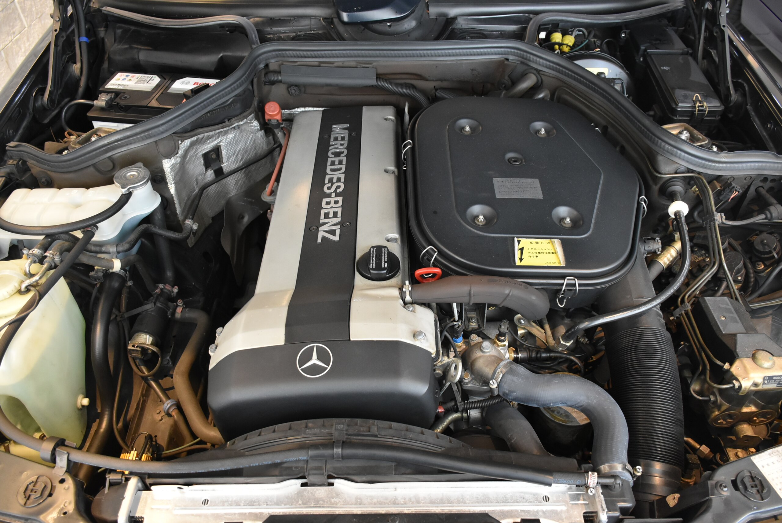 1992 Mercedes Benz 300E-24 — Photo 17 / 19