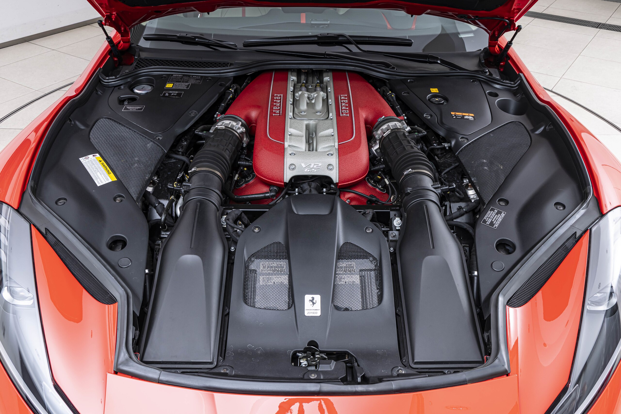 2018 Ferrari 812 Superfast — Photo 28 / 30