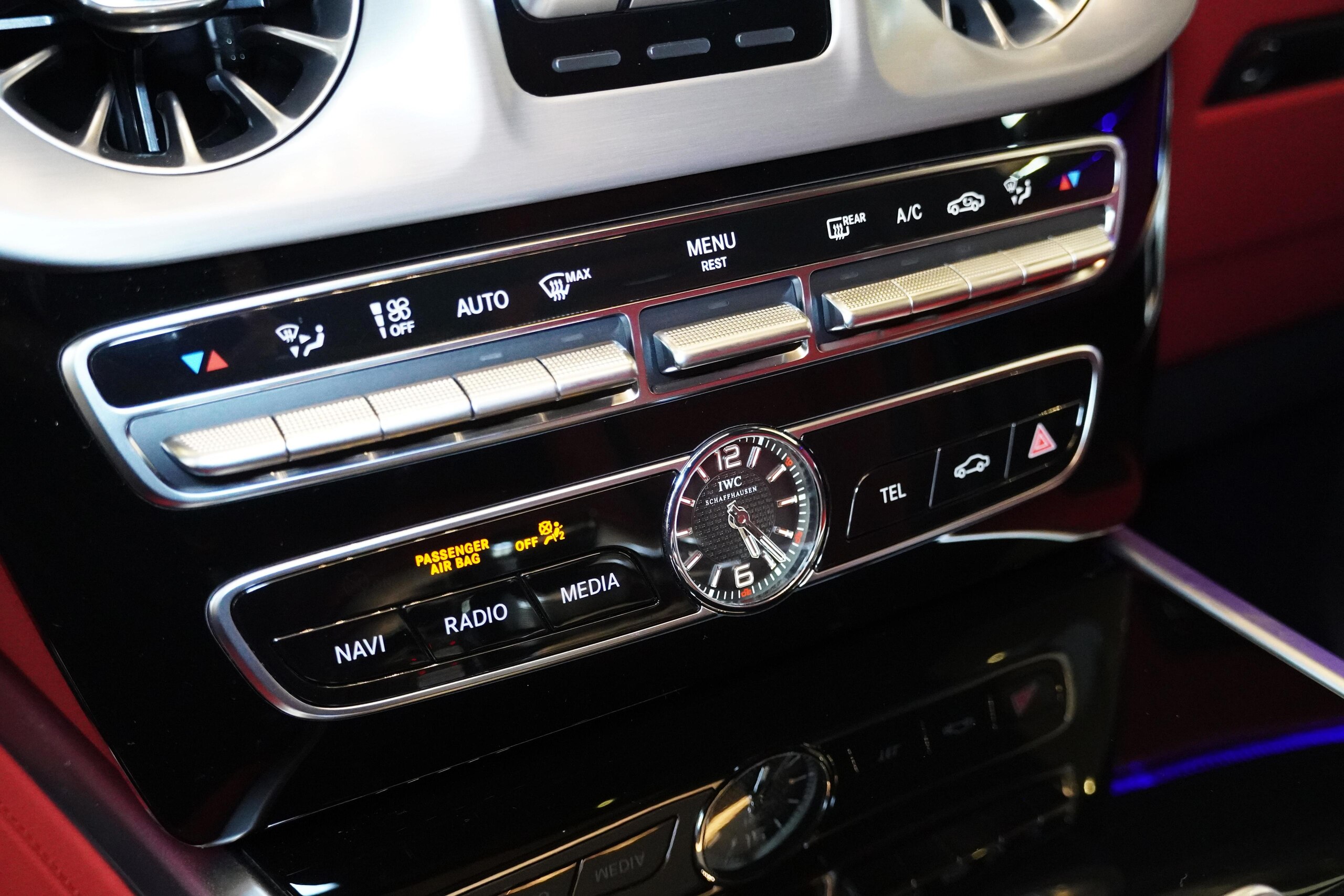 2019 Mercedes Benz G63 AMG — Photo 30 / 41