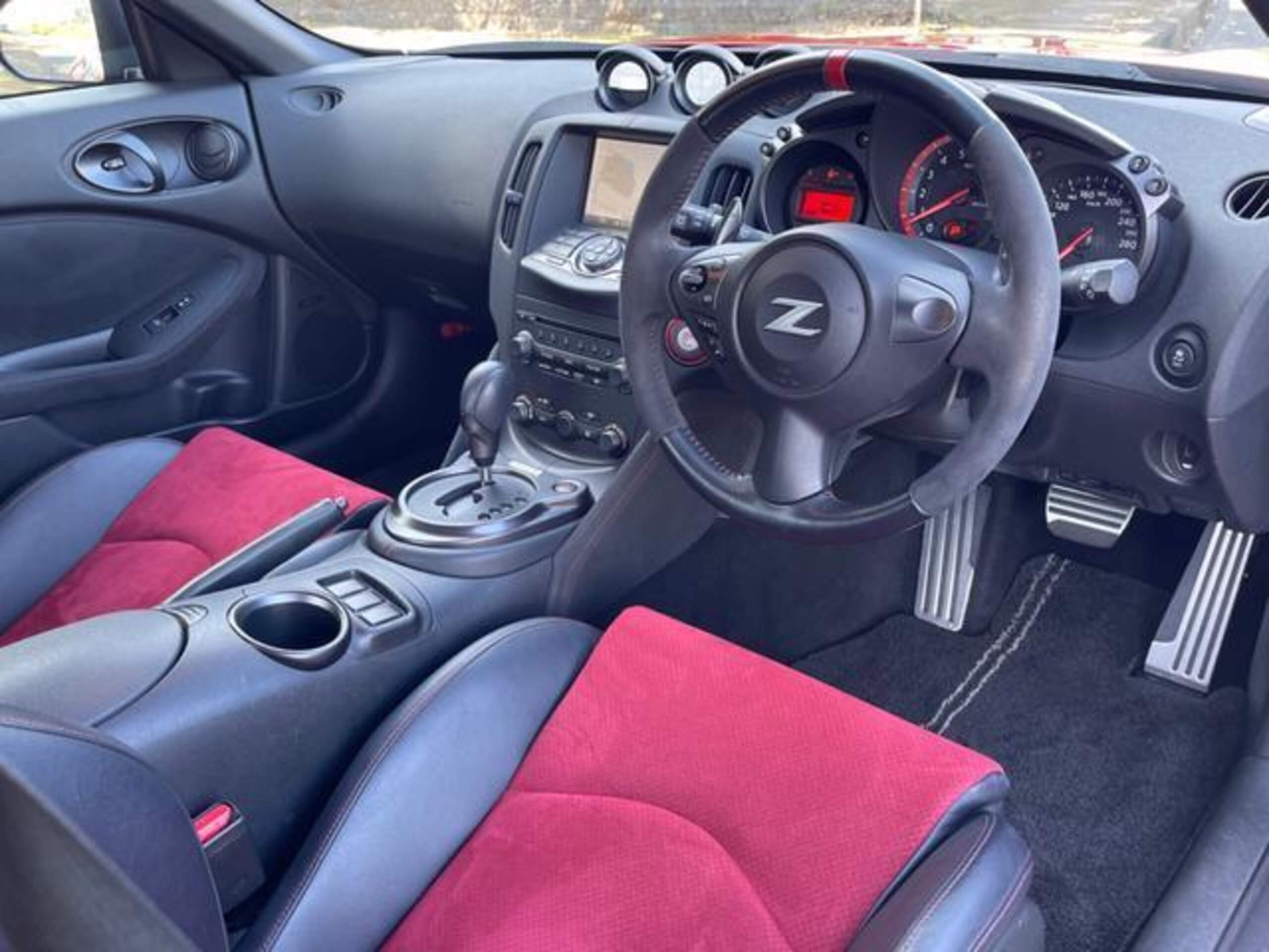 2014 Other Nissan — Photo 16 / 24