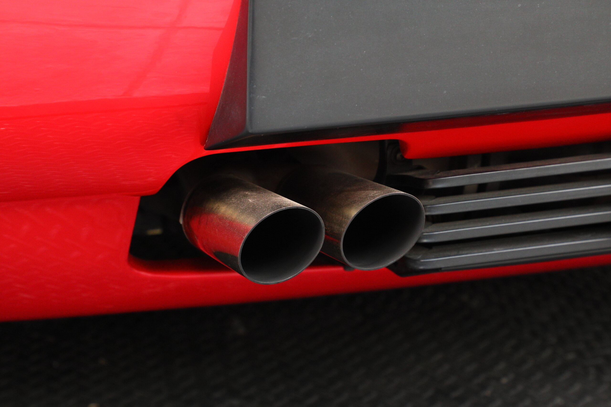 1991 Ferrari Testarossa — Photo 32 / 63
