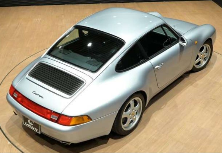 1994 Porsche 911 Carrera — Photo 7 / 18