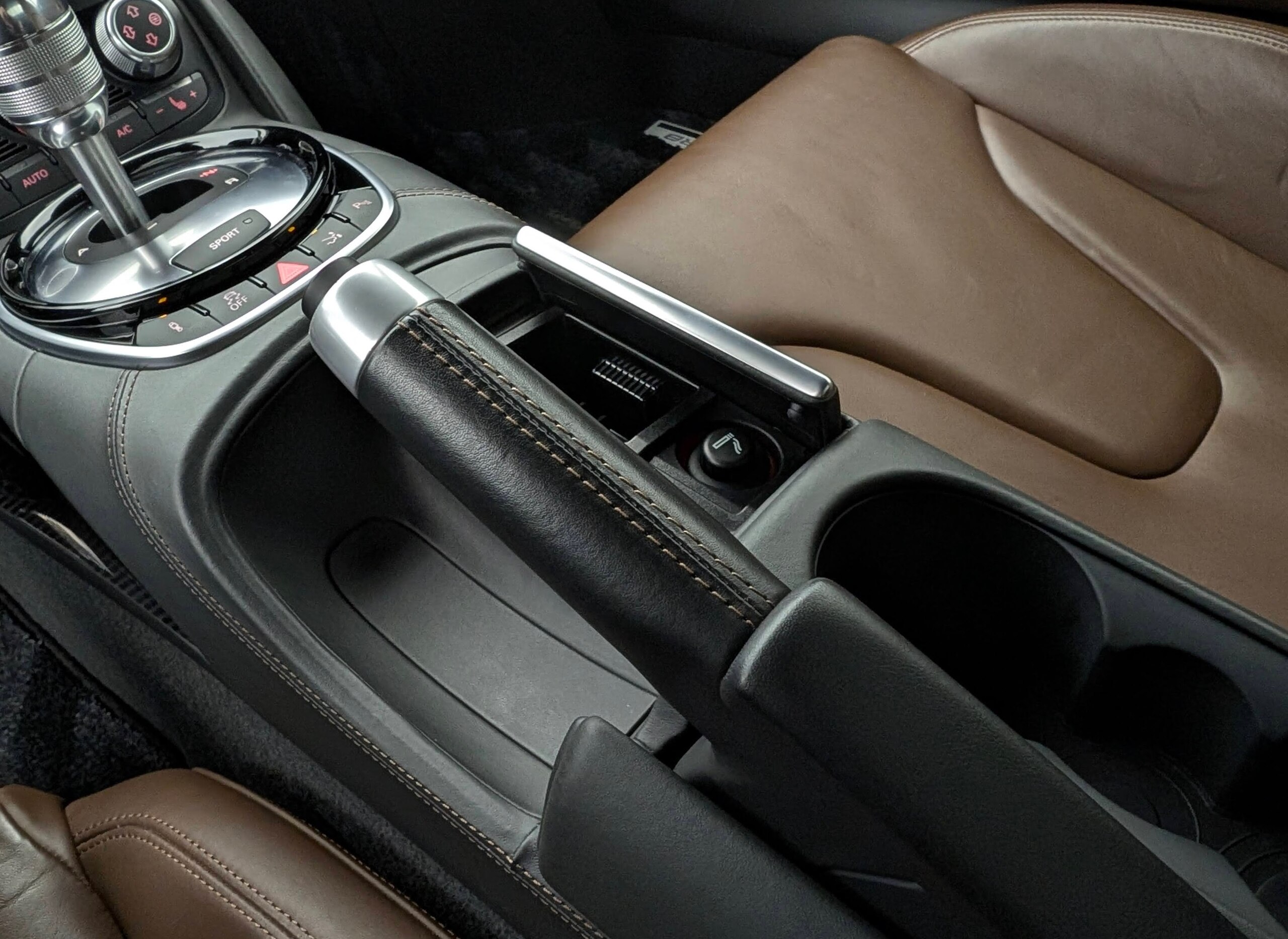 2014 Audi R8 5.2 FSI Quattro — Photo 14 / 22