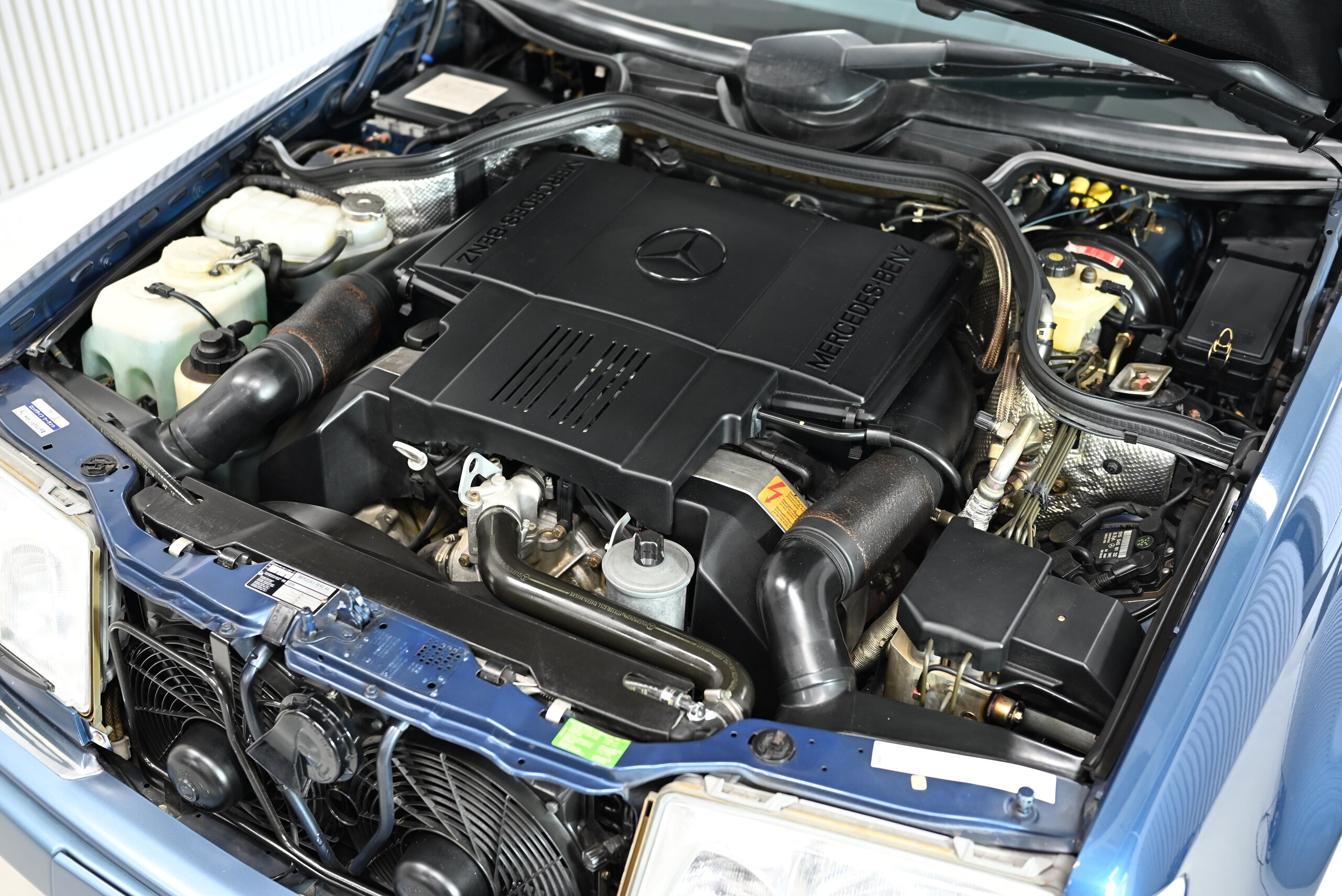 1994 Mercedes Benz E500 — Photo 73 / 74