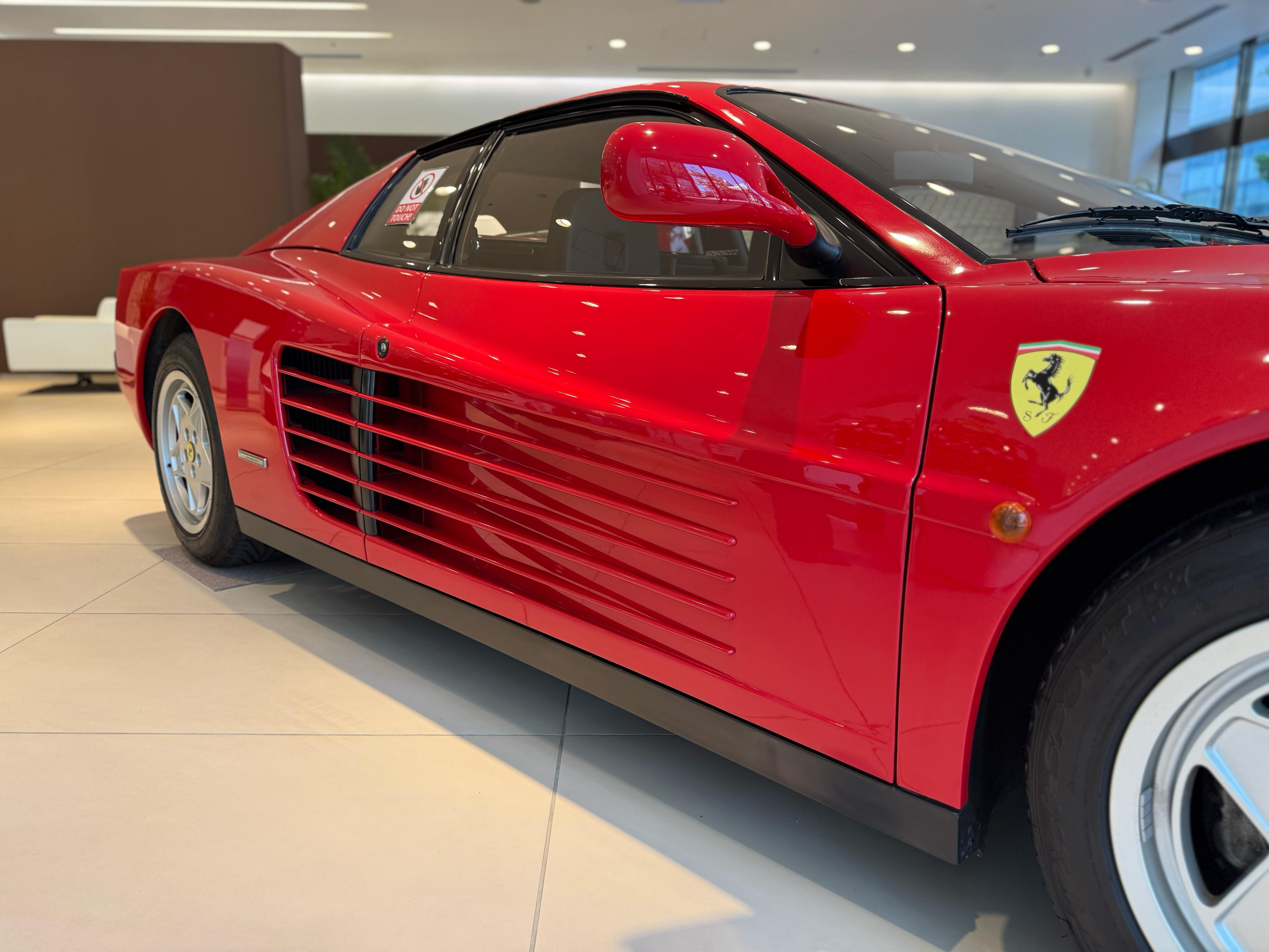 1989 Ferrari Testarossa — Photo 8 / 24
