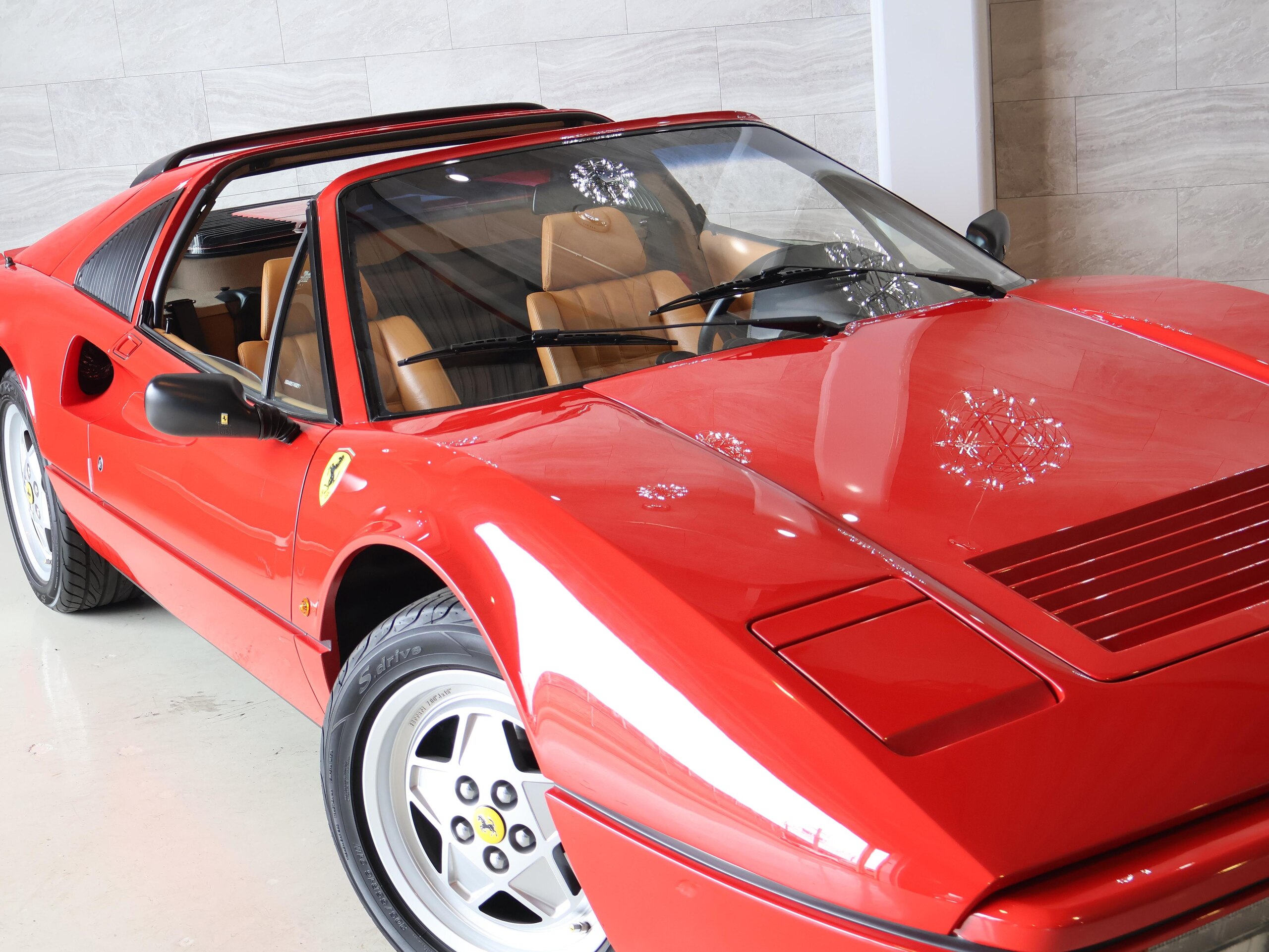 1989 Ferrari 328GTS — Photo 39 / 52