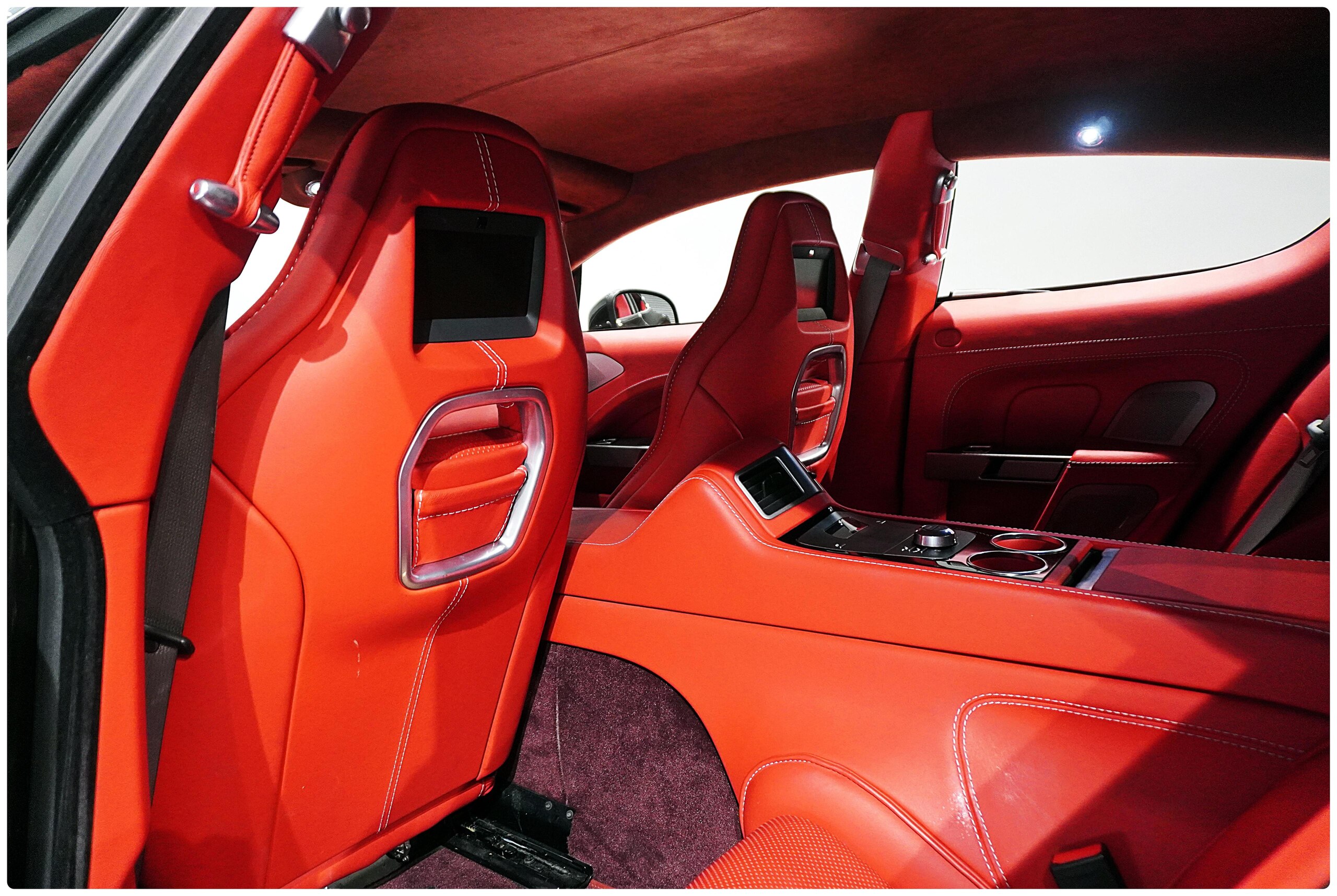 2013 Aston Martin Rapide — Photo 18 / 22