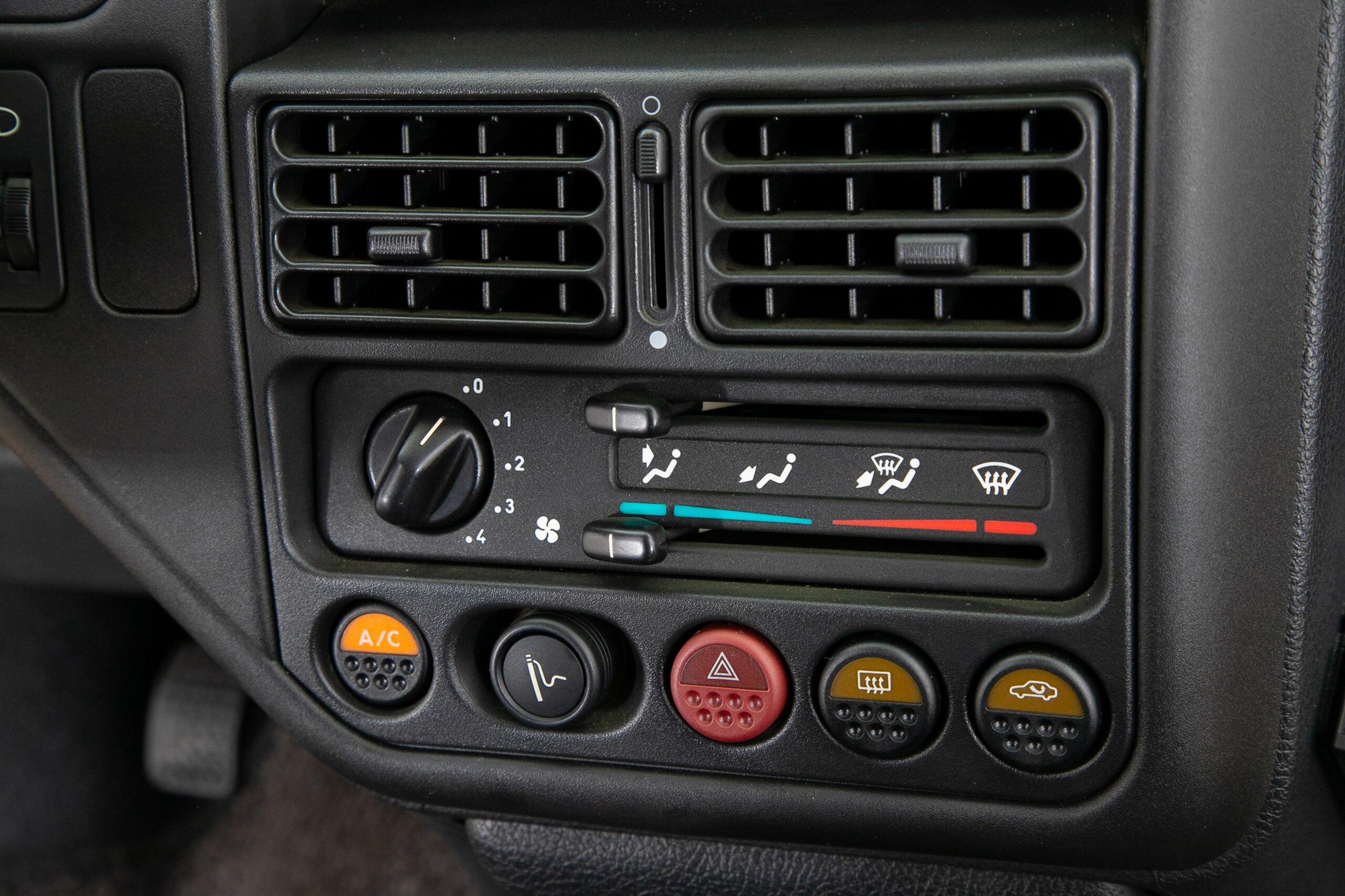 2000 Other Peugeot 106 — Photo 9 / 16