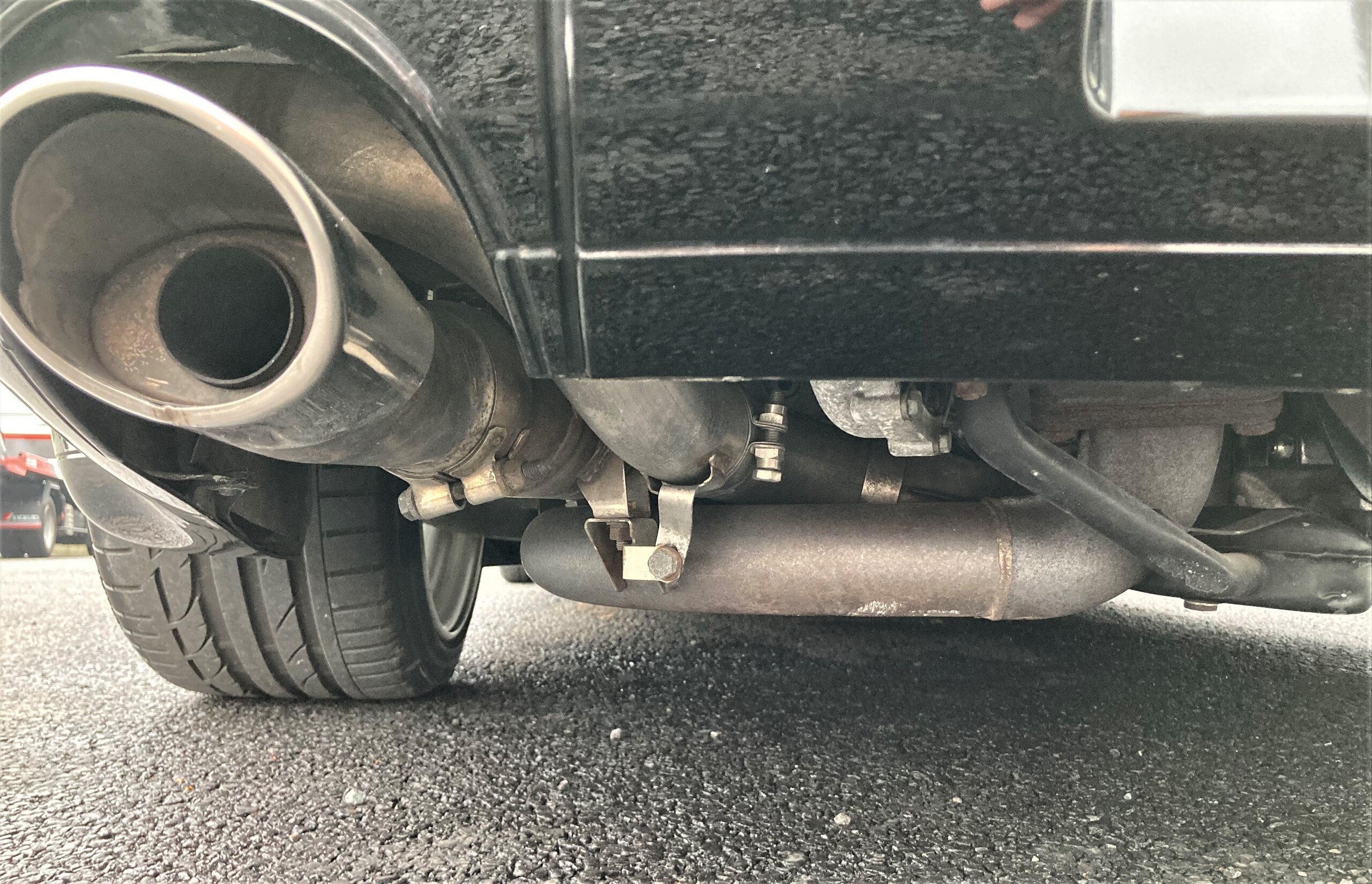 1991 Porsche 911 Turbo — Photo 26 / 28
