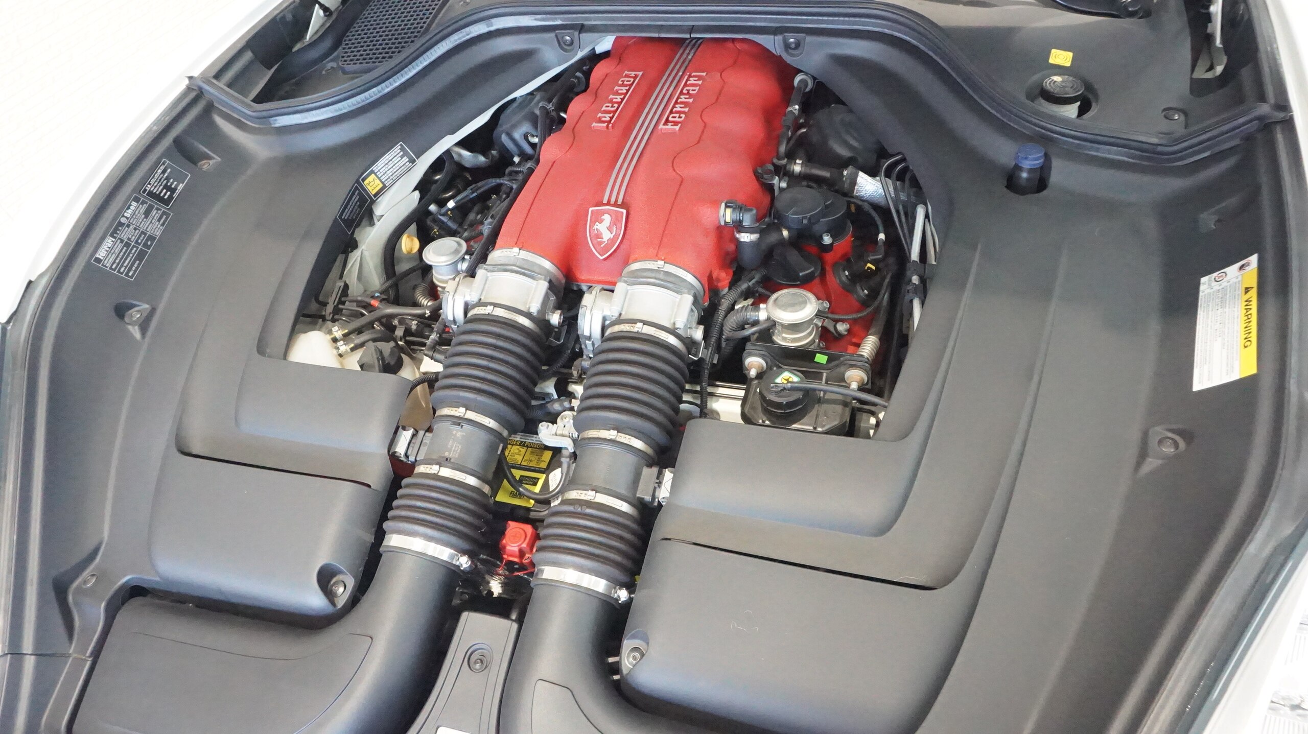 2013 Ferrari California 30 — Photo 18 / 19