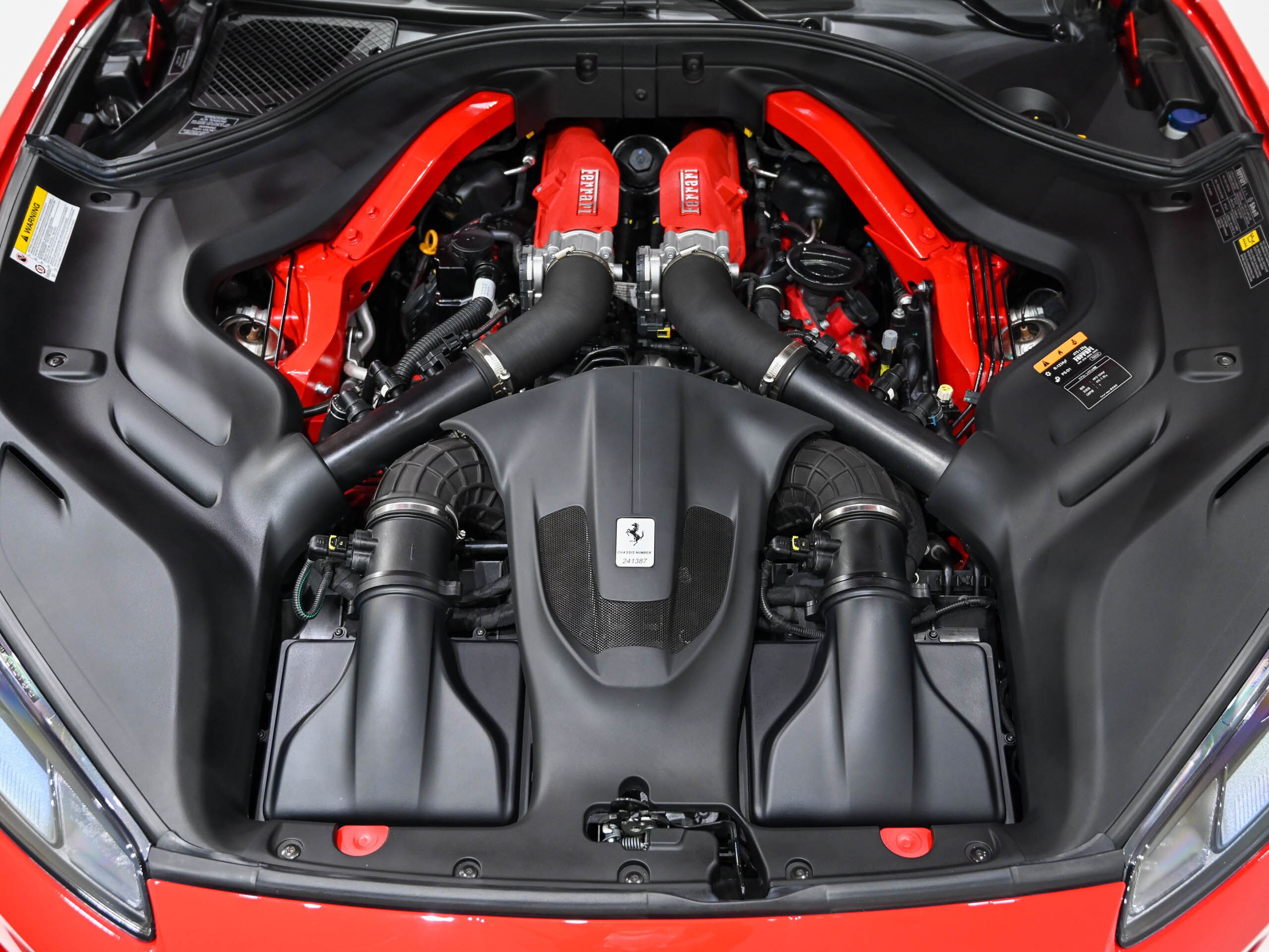 2019 Ferrari Portofino — Photo 15 / 16