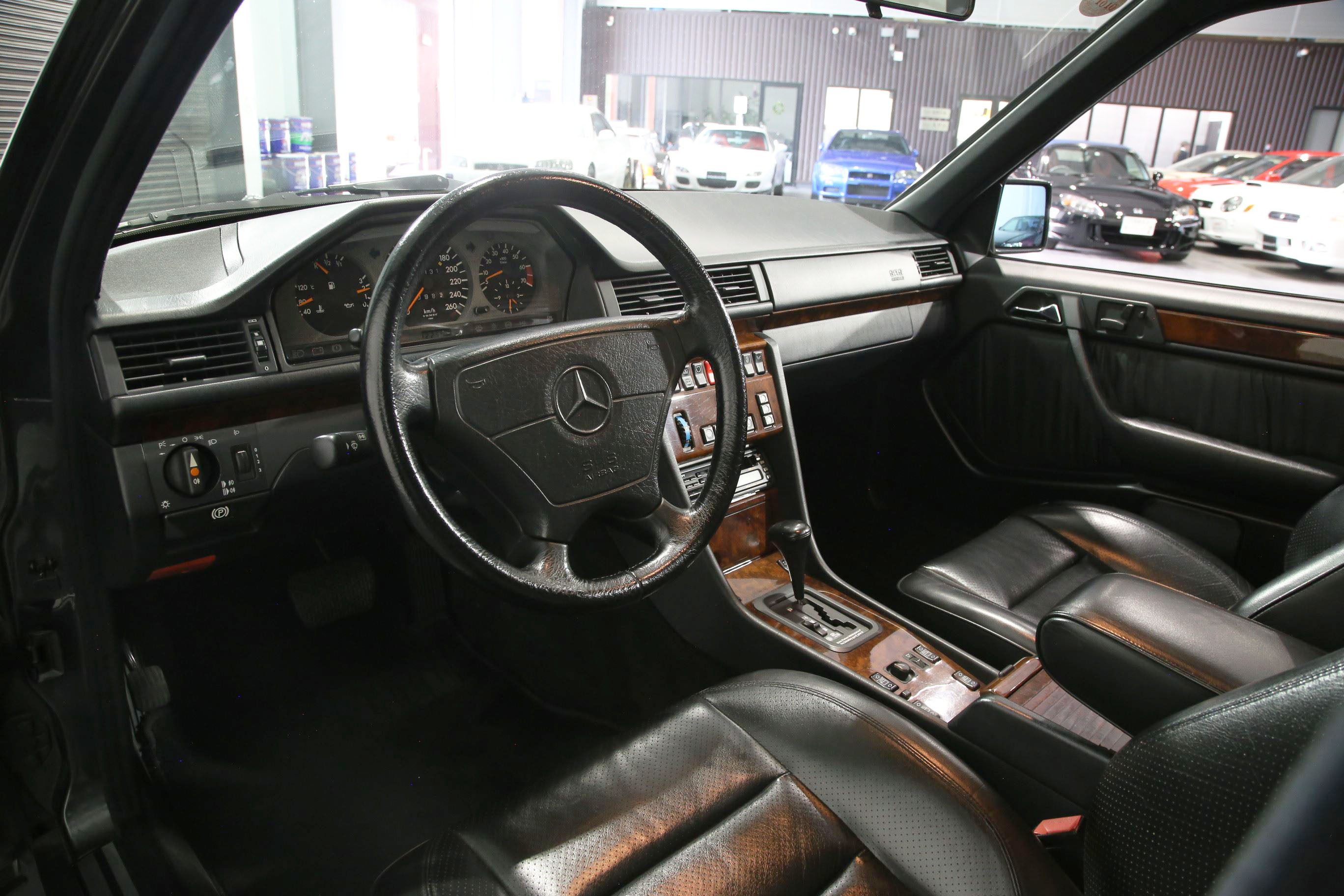 1992 Mercedes Benz 500E — Photo 6 / 22