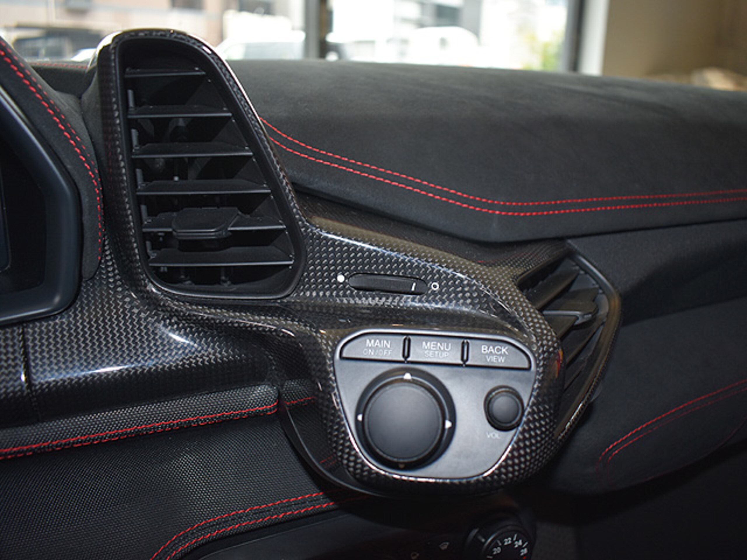 2014 Ferrari 458 Speciale — Photo 10 / 18