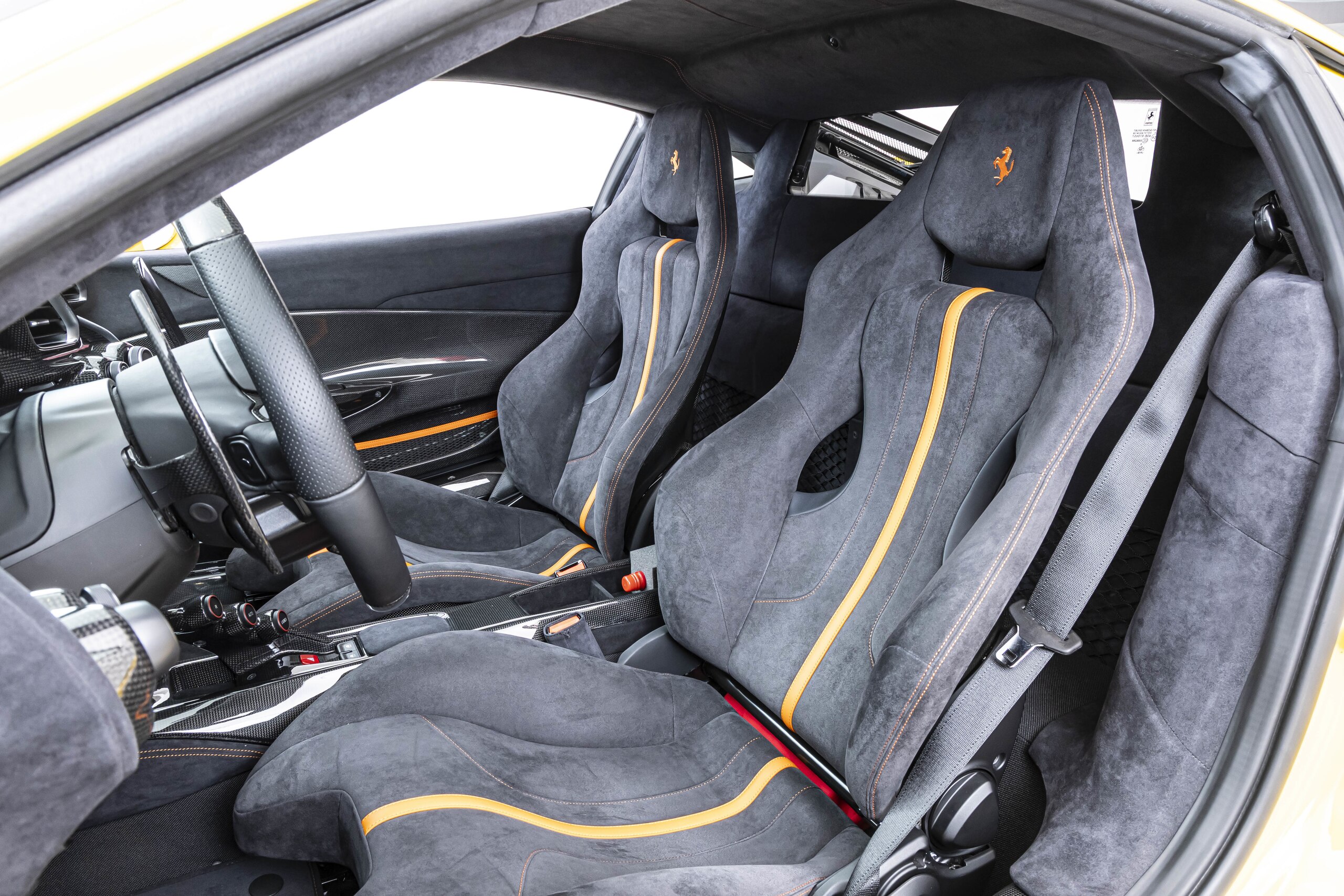2019 Ferrari 488 Pista — Photo 8 / 17