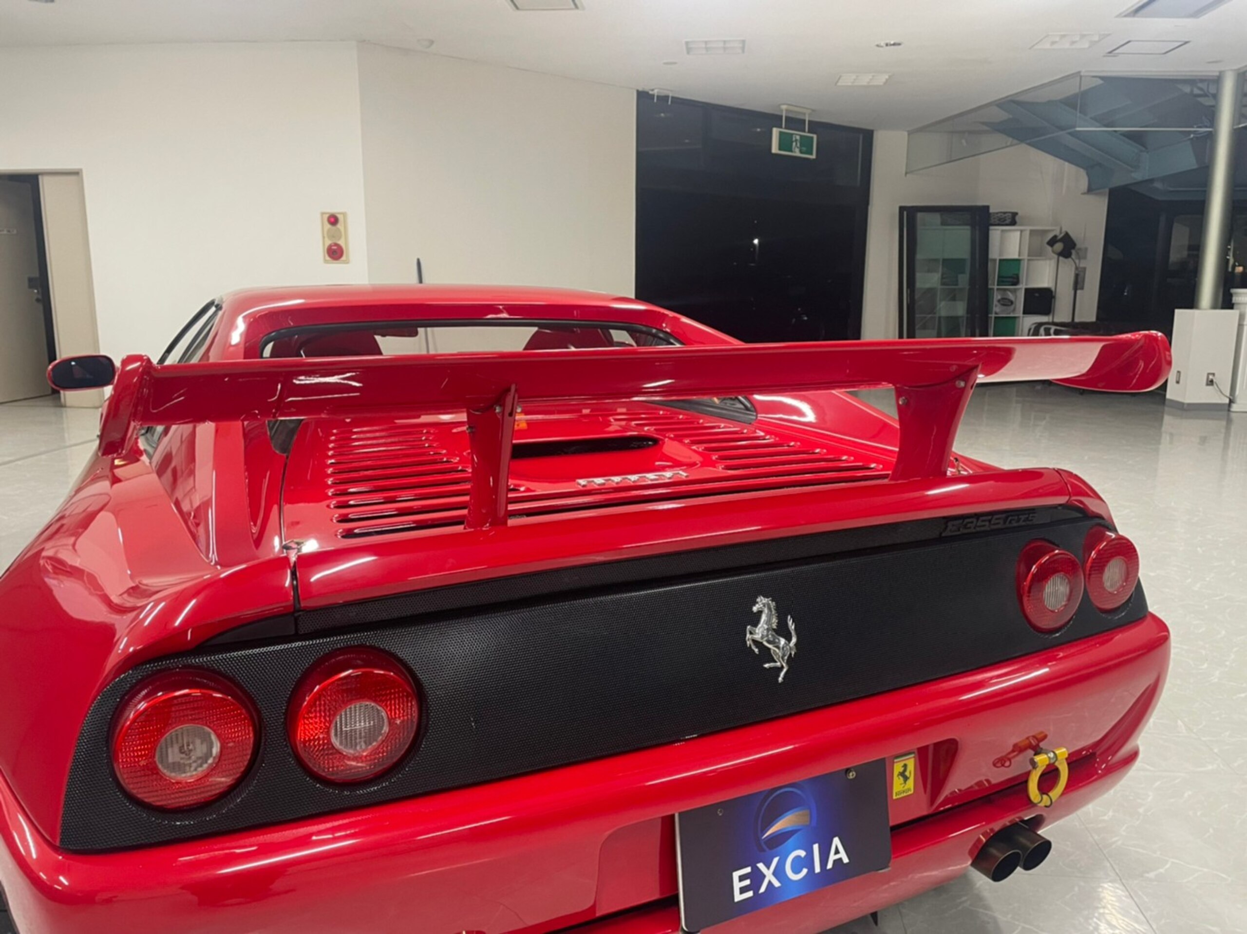 2000 Ferrari F355 GTS — Photo 7 / 23