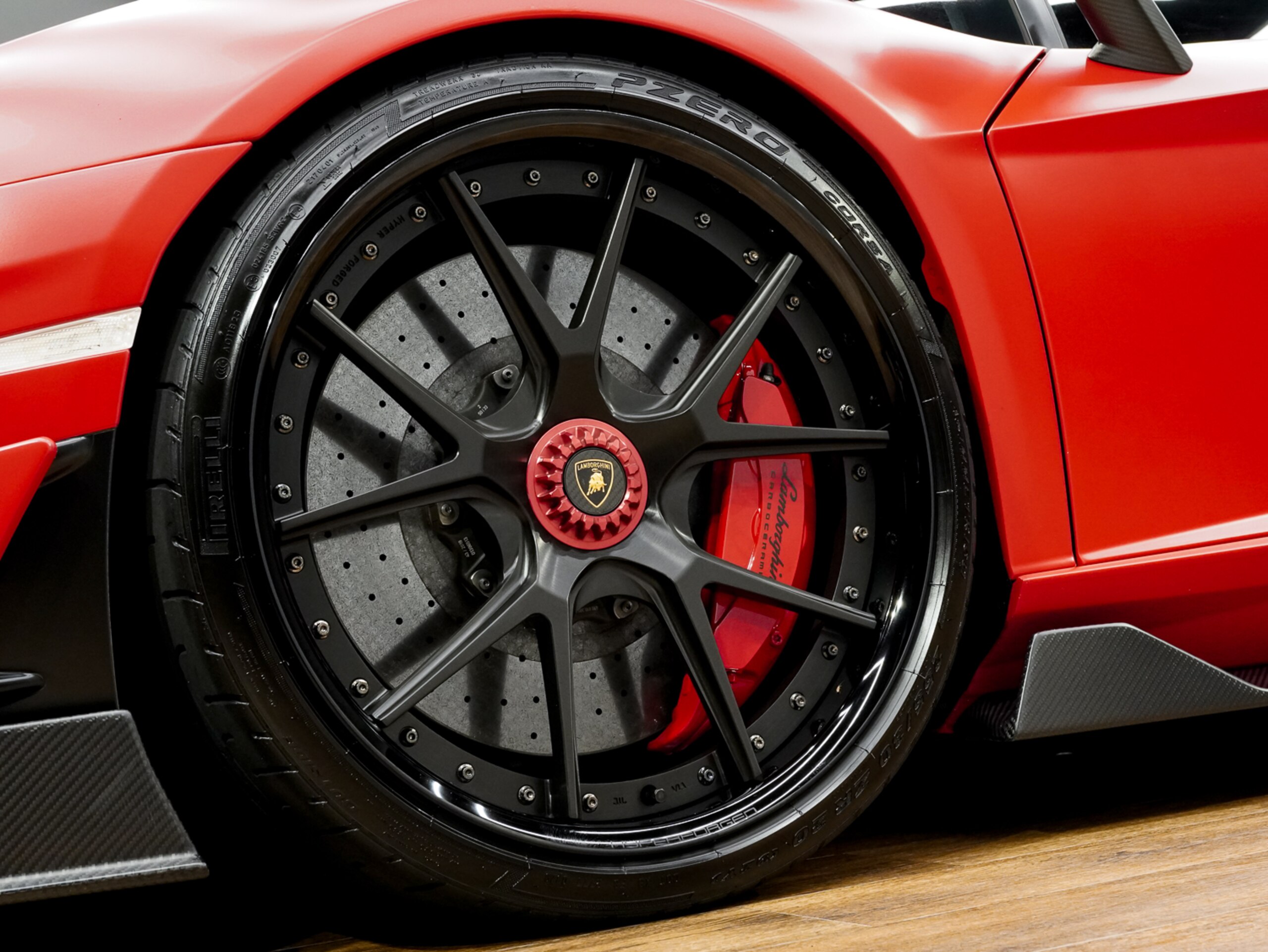 2021 Lamborghini Aventador SVJ — Photo 43 / 74