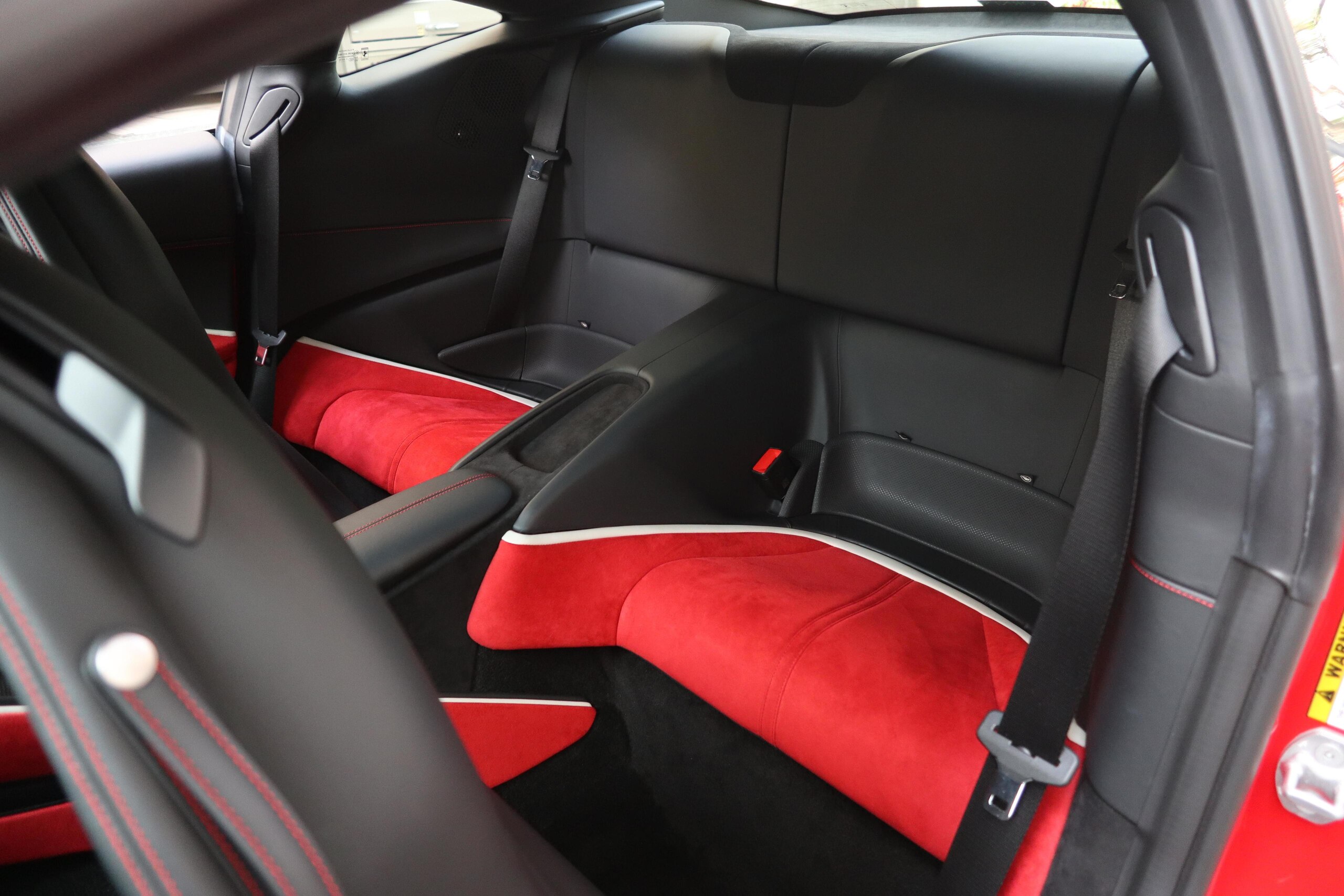 2021 Ferrari Roma — Photo 16 / 20