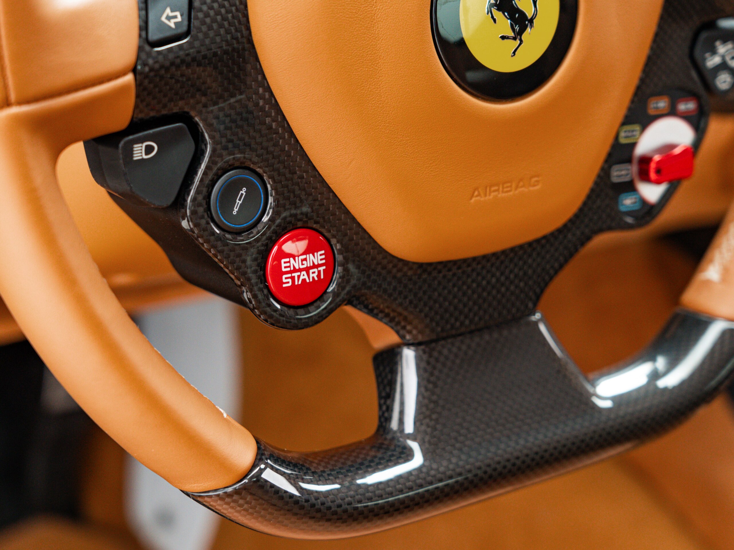 2014 Ferrari F12 Berlinetta — Photo 10 / 42