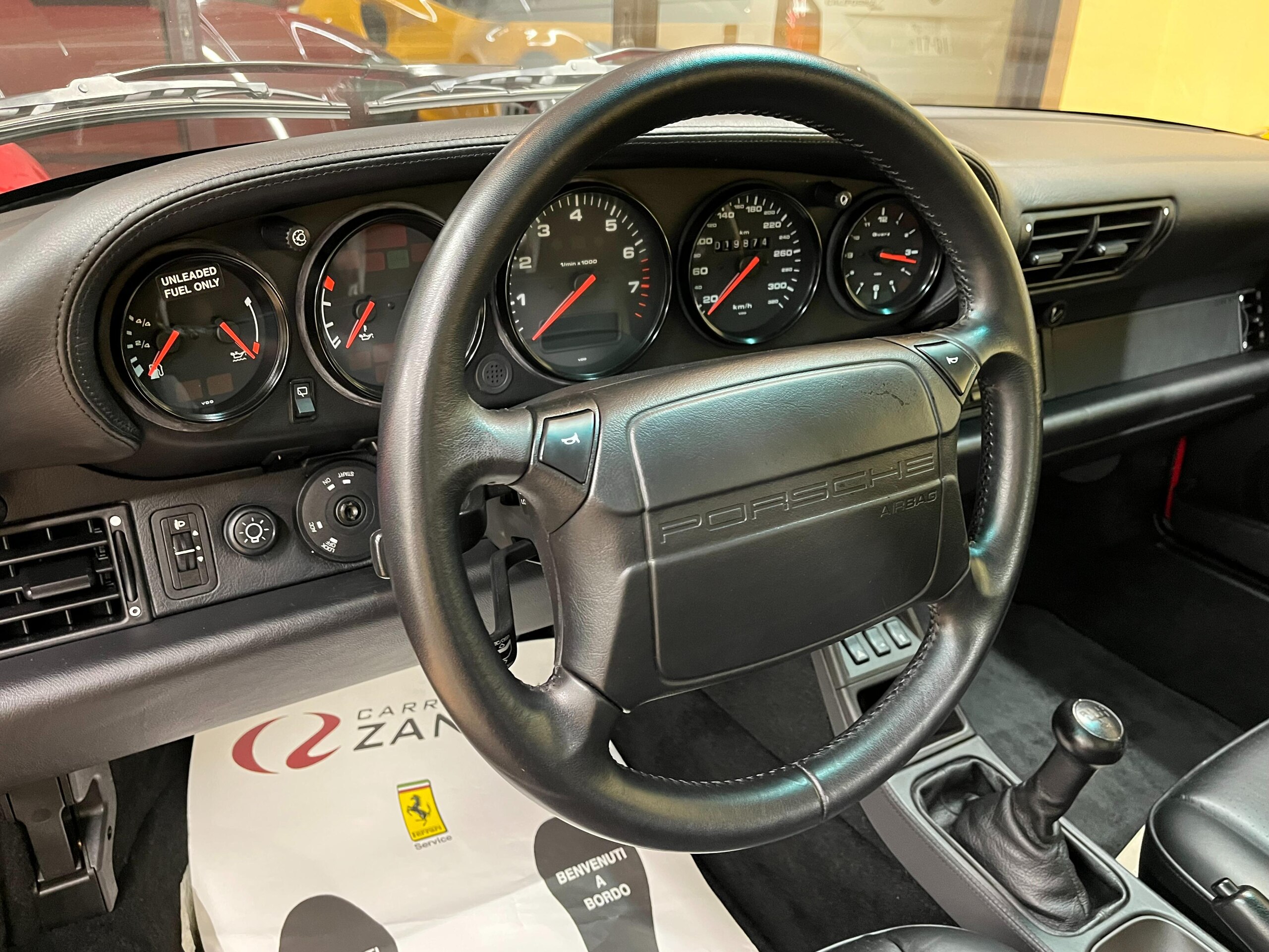 1993 Porsche 911 Turbo — Photo 11 / 20