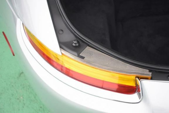 2000 BMW Z8 — Photo 8 / 25