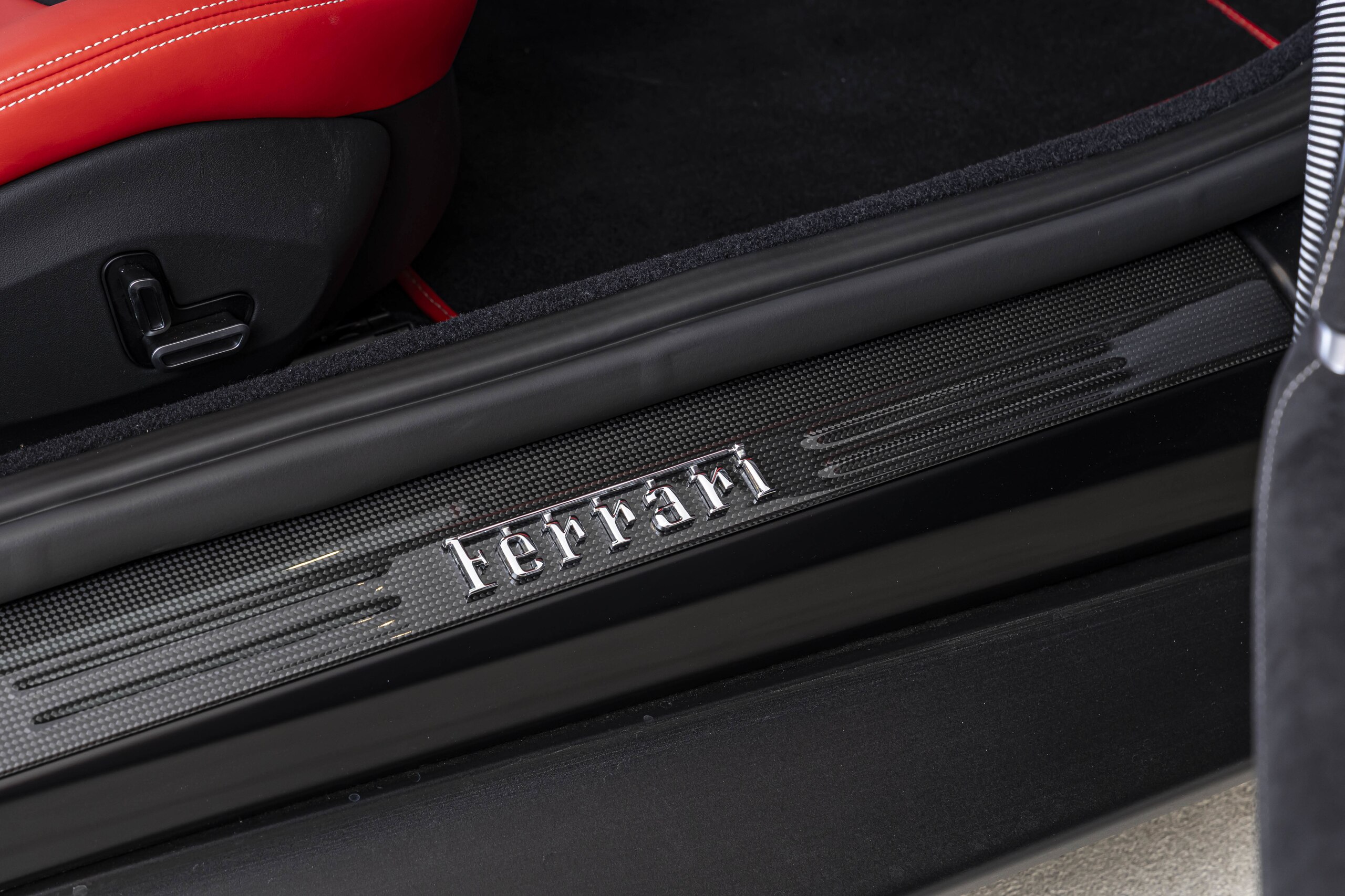 2024 Ferrari Roma — Photo 22 / 31