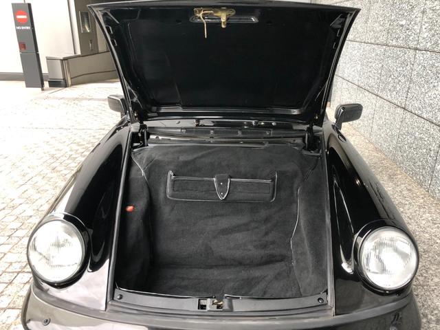 1991 Porsche 911 Carrera 2 — Photo 15 / 15