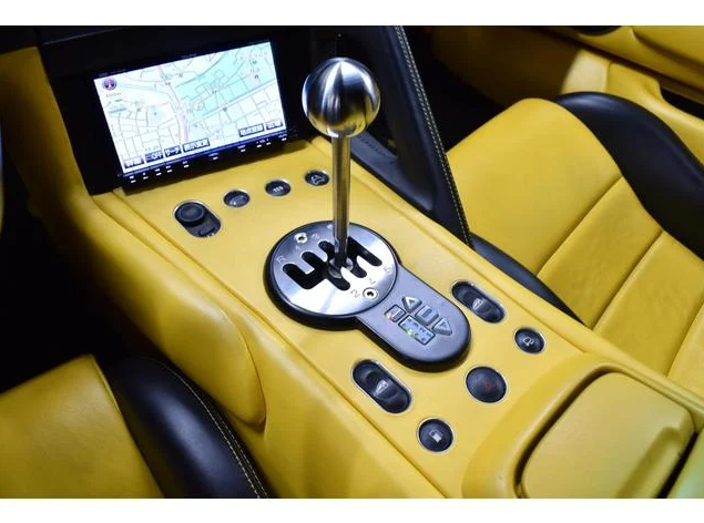 2003 Lamborghini Murcielago LP620 — Photo 8 / 19