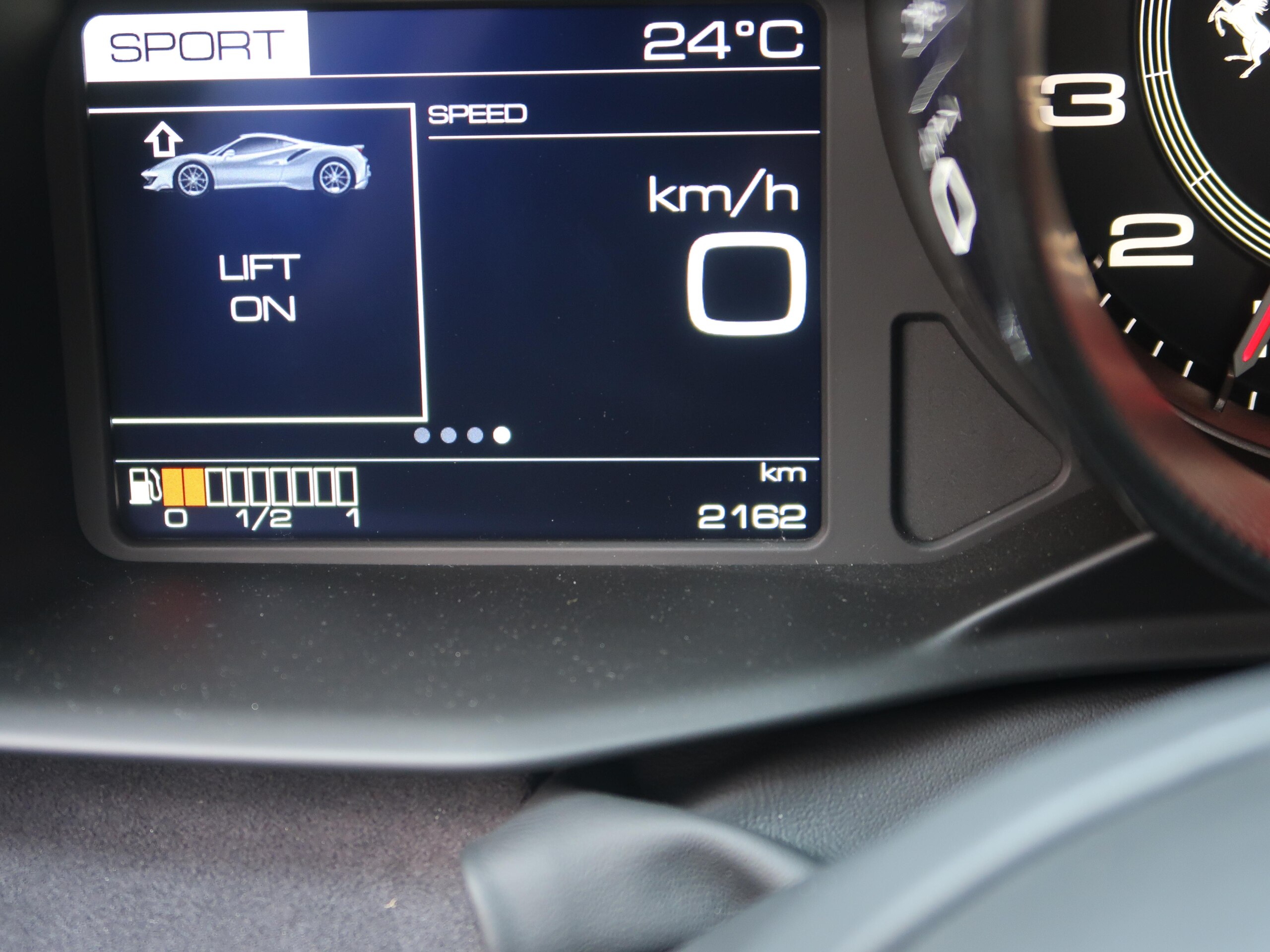 2020 Ferrari 488 Pista — Photo 39 / 53