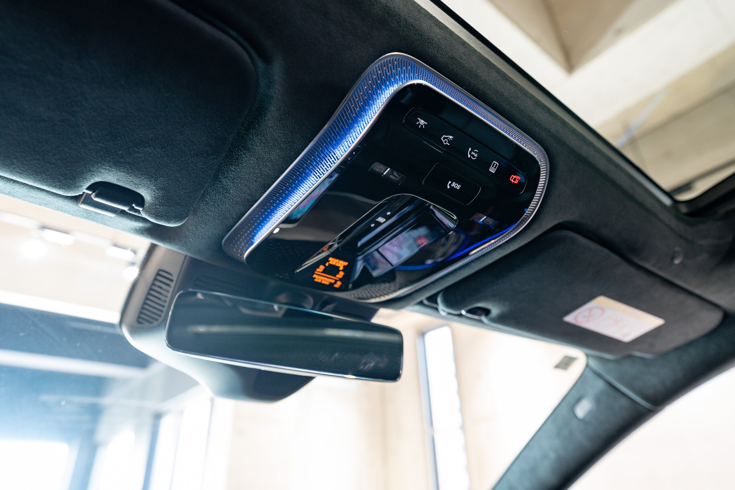 2024 Mercedes Benz AMG S63 E Performance — Photo 14 / 26