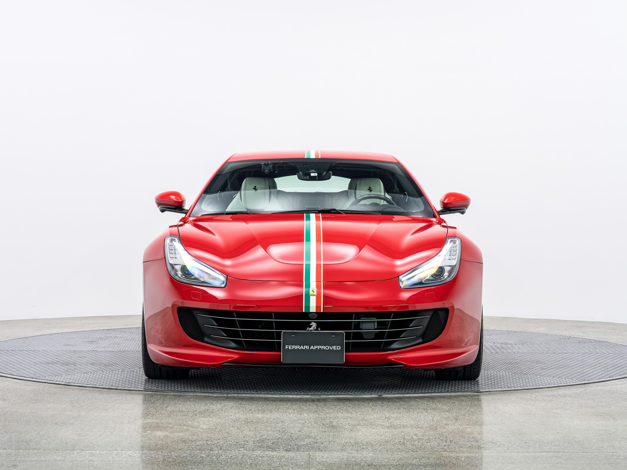 2020 Ferrari GTC4Lusso Carbon fiber LED steering wheel for sale in Japan
