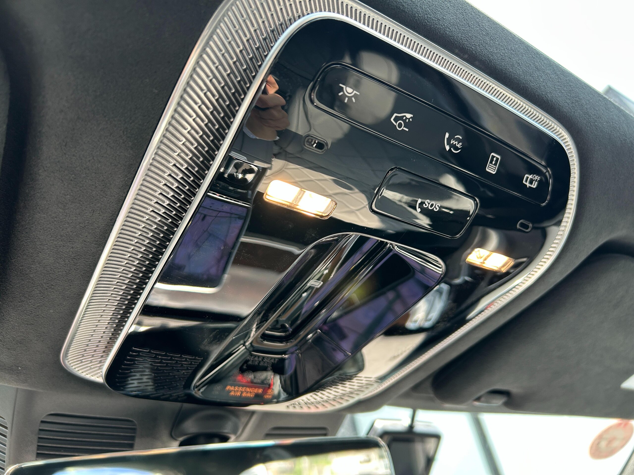 2025 Mercedes Benz Maybach S680 — Photo 37 / 40