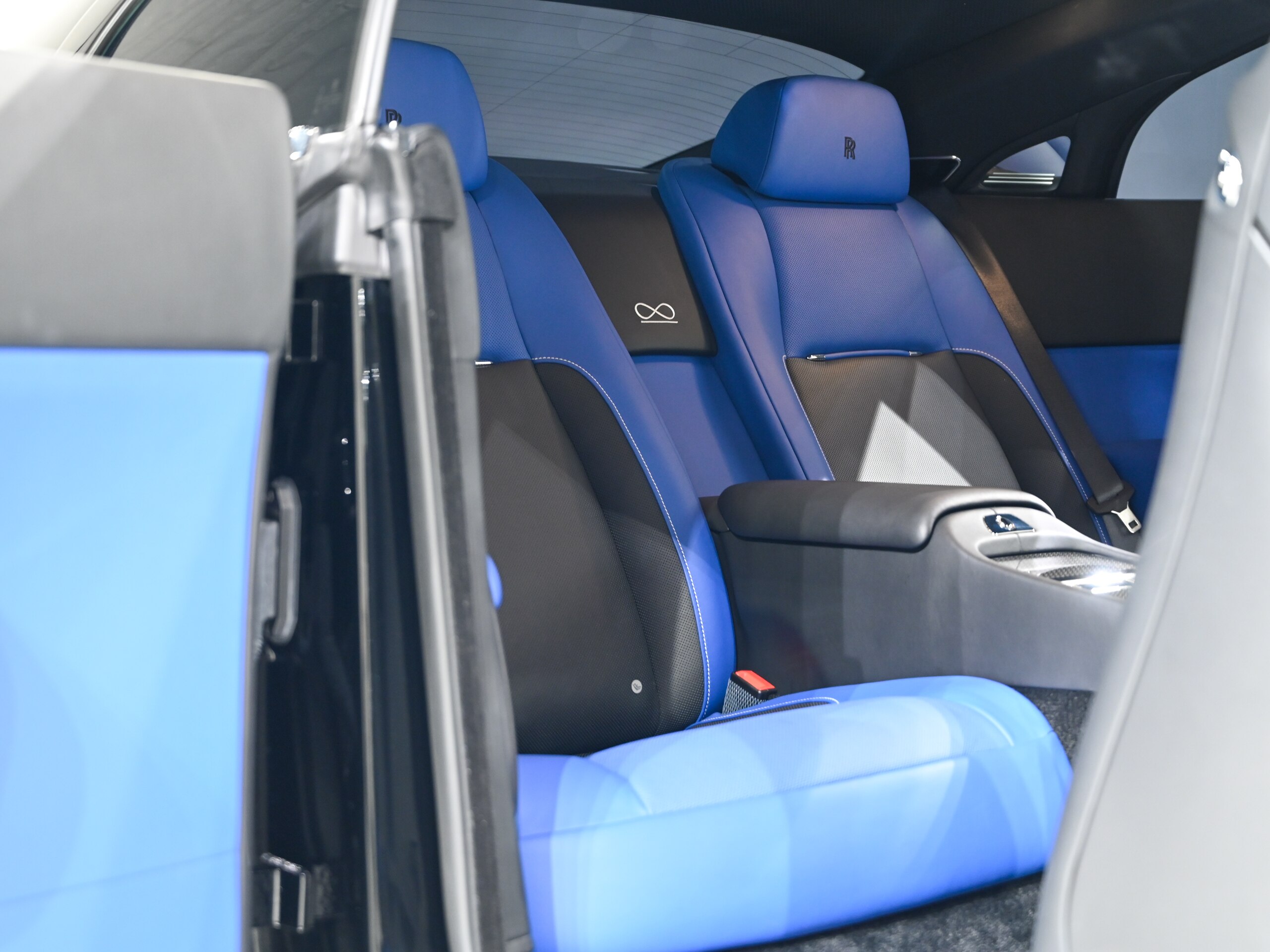 2018 Rolls-Royce Wraith — Photo 17 / 21