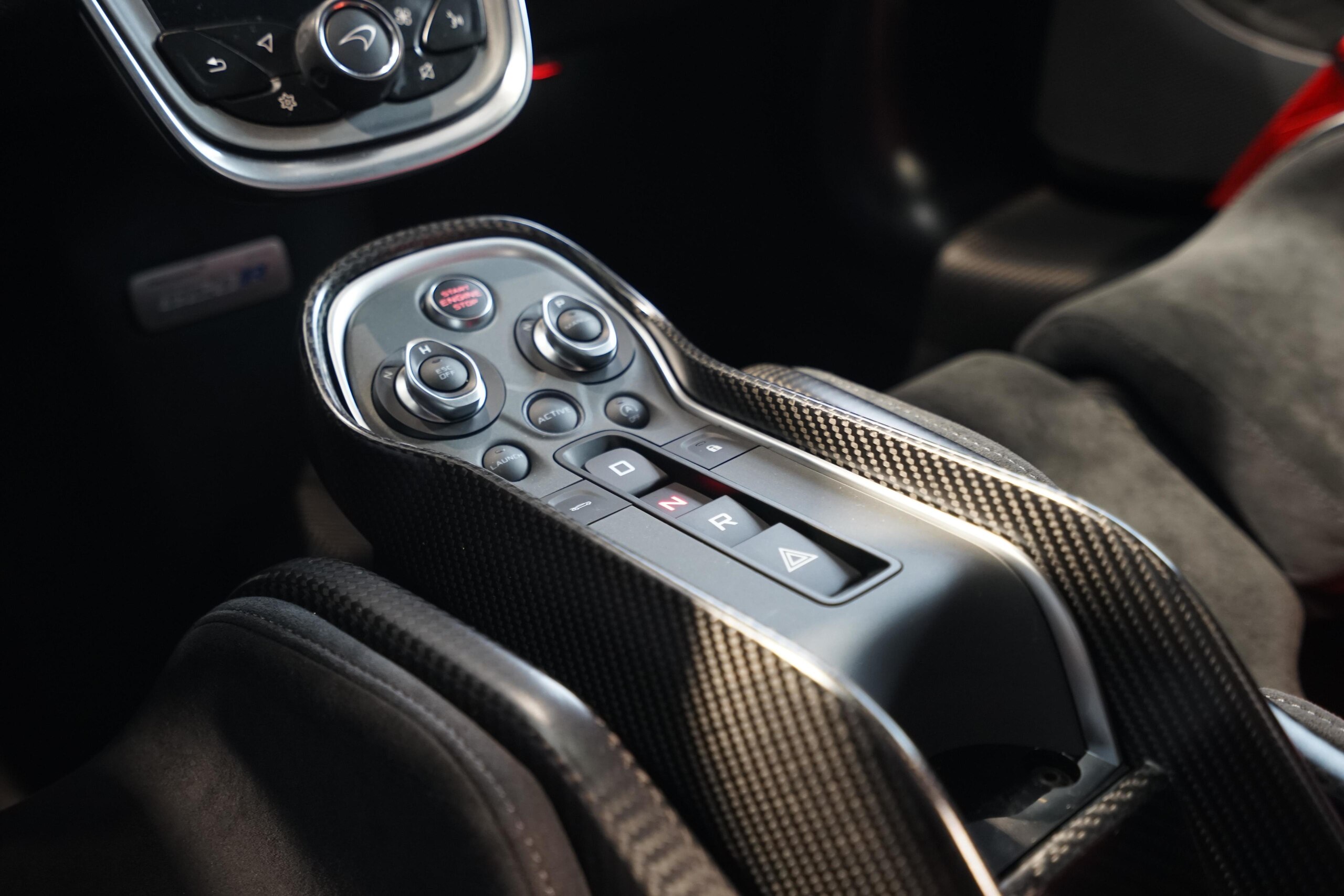2020 McLaren 620R — Photo 10 / 18