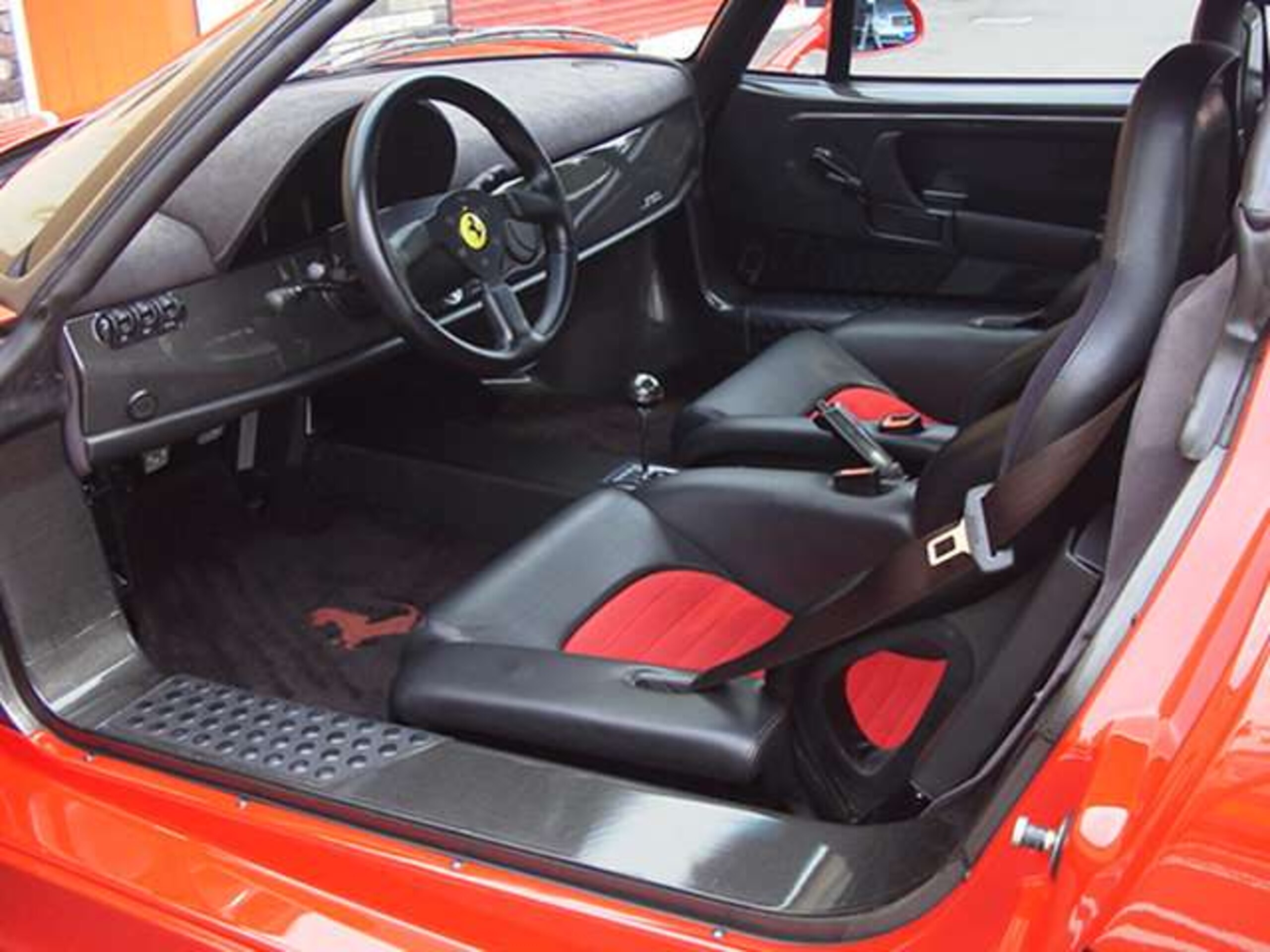 1996 Ferrari F50 — Photo 8 / 12