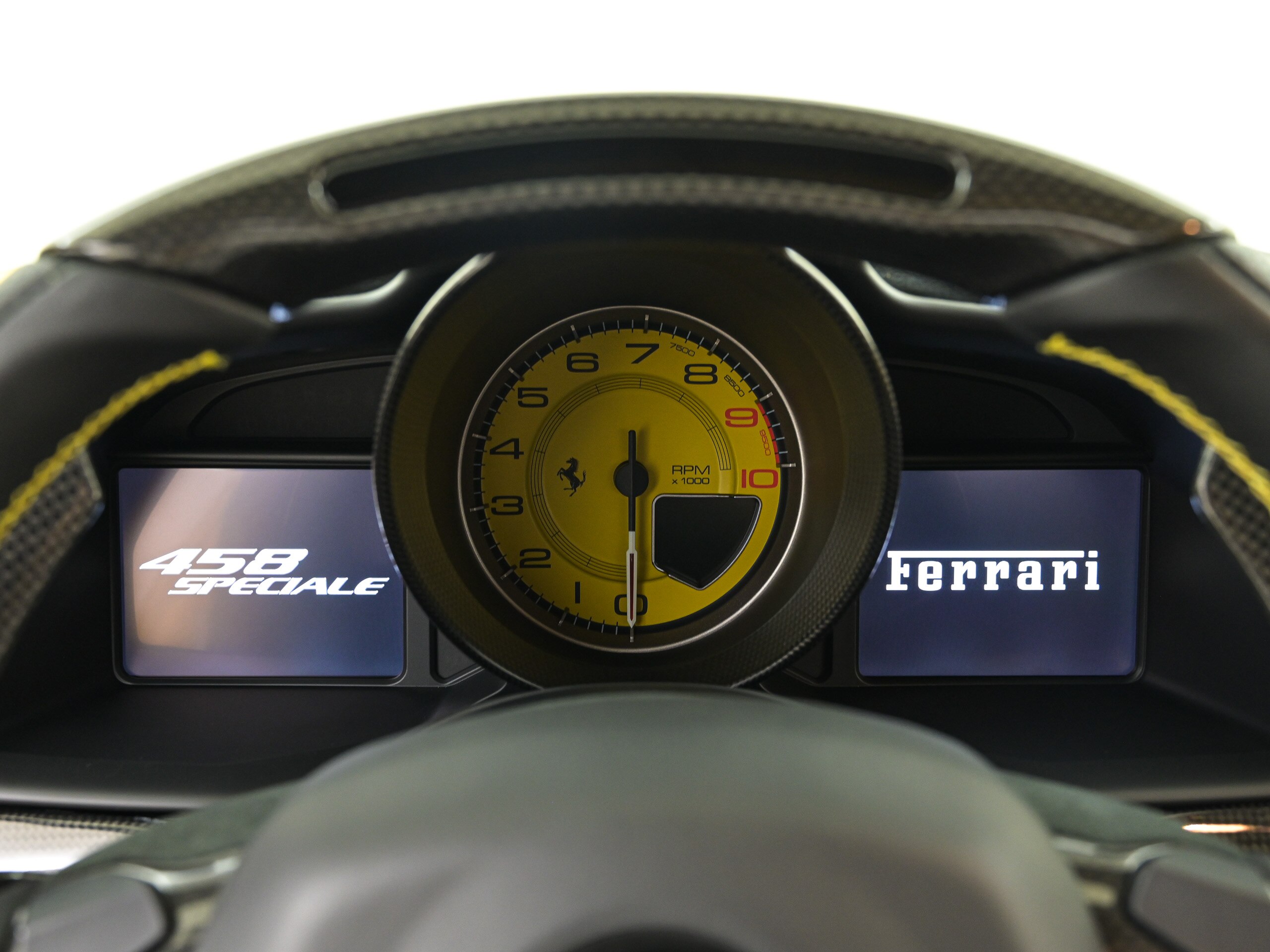 2015 Ferrari 458 Speciale — Photo 9 / 14