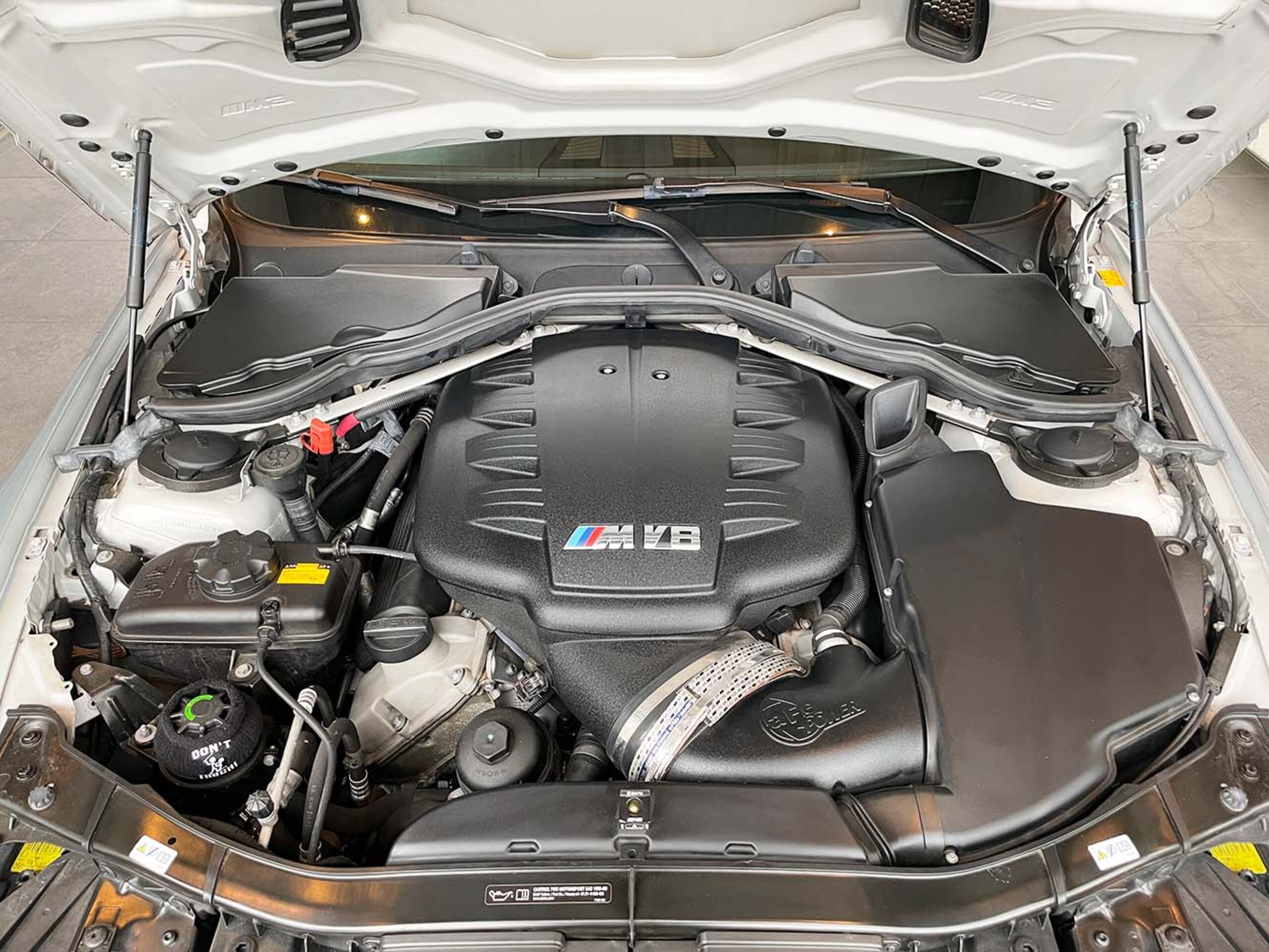 2011 BMW M3 Coupe — Photo 8 / 17
