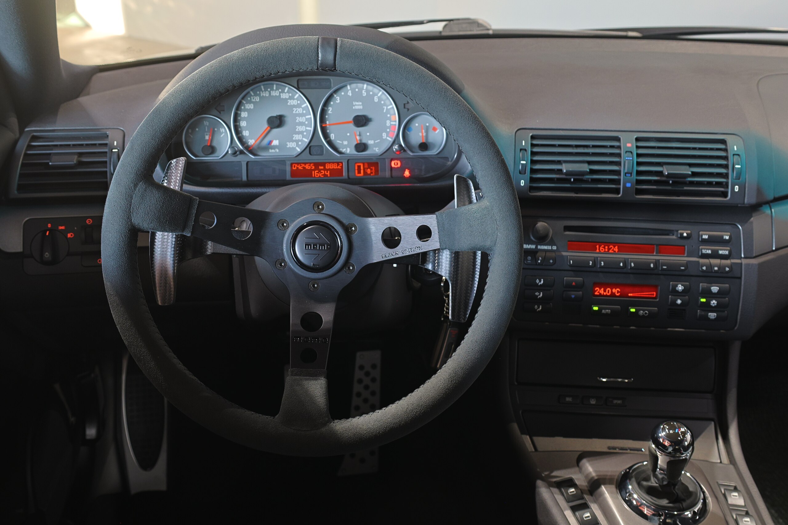 2003 BMW M3 CSL — Photo 36 / 46