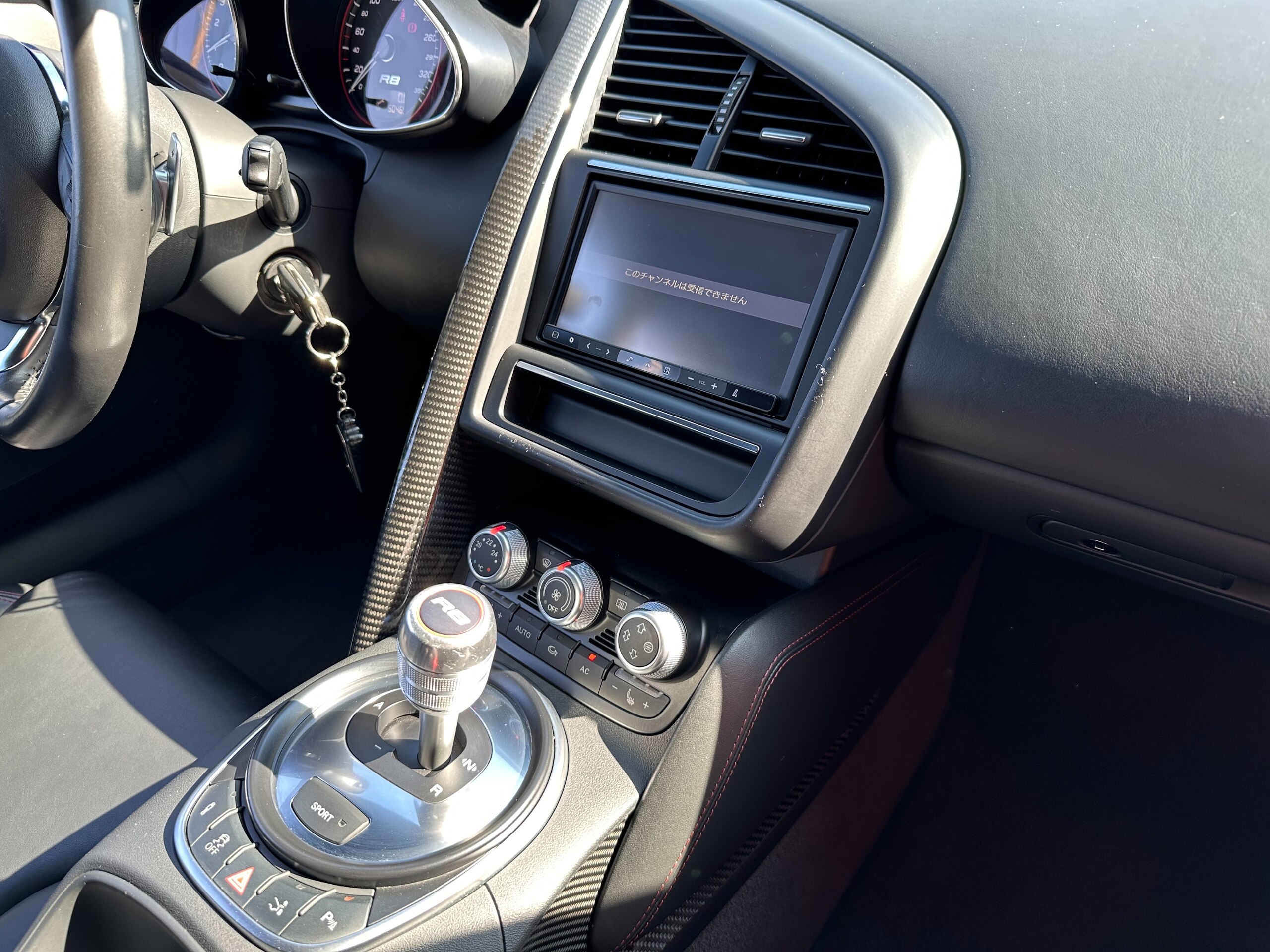 2012 Audi R8 5.2 FSI Quattro — Photo 28 / 32