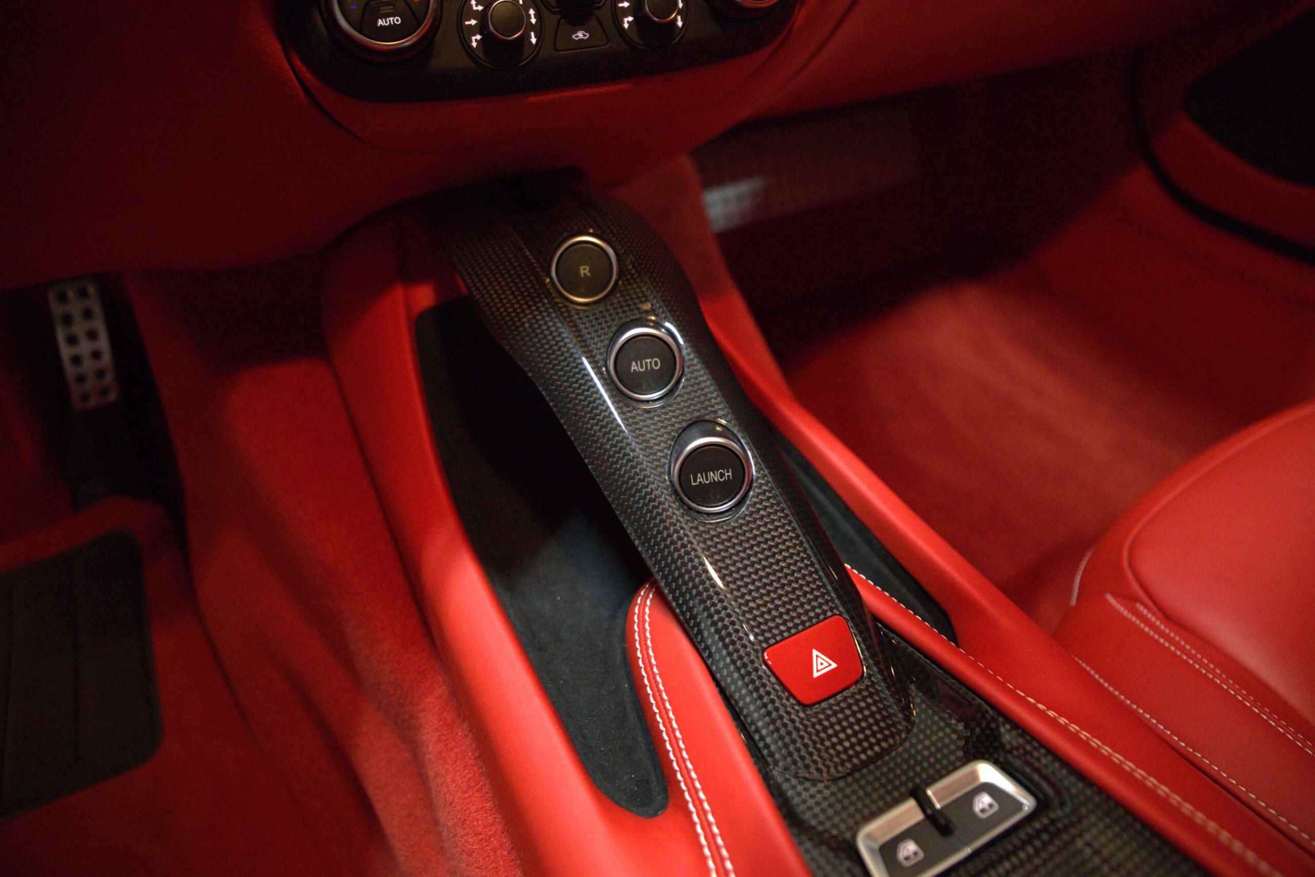 2015 Ferrari F12 Berlinetta — Photo 8 / 18