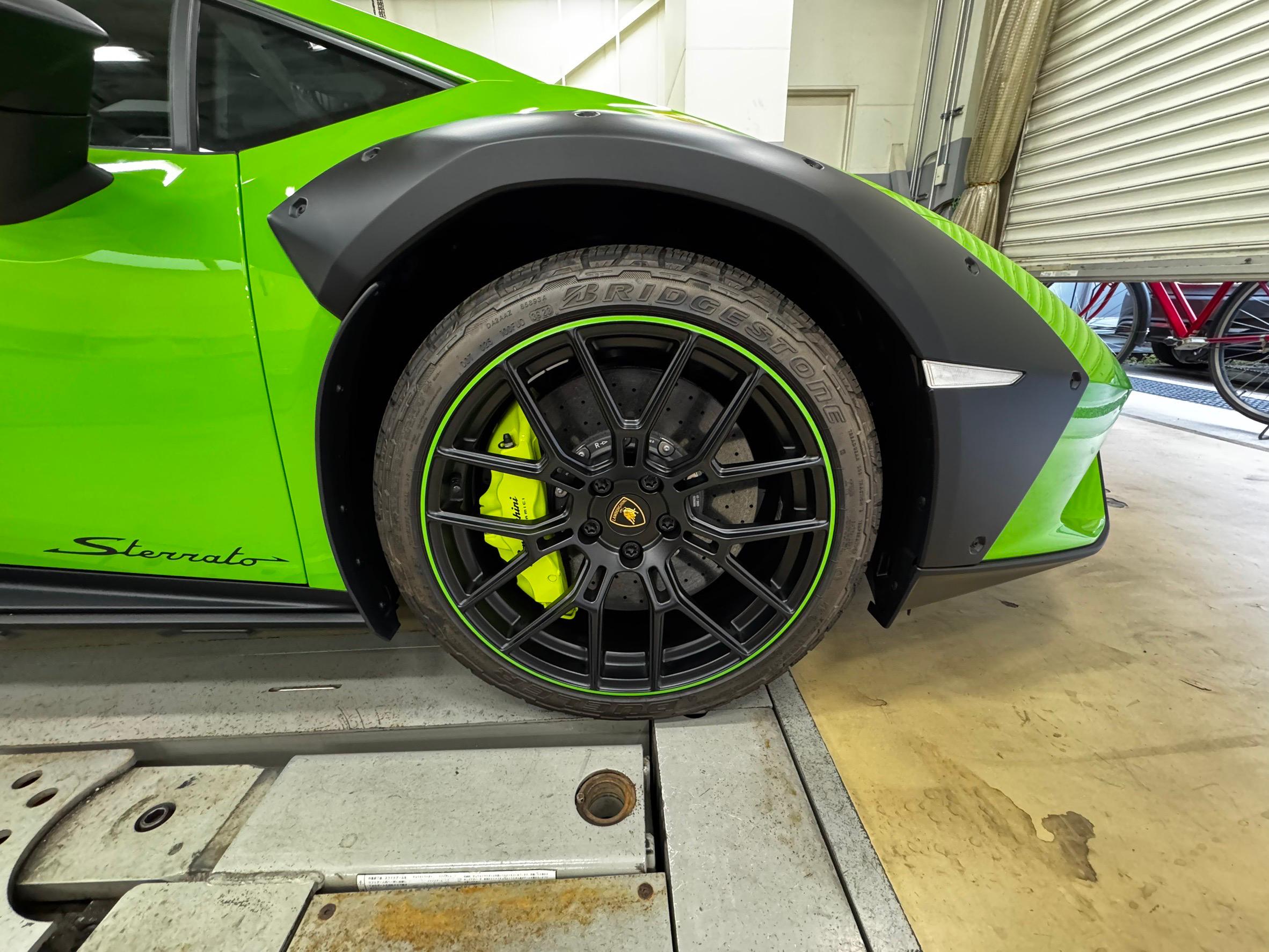 2023 Lamborghini Huracán Sterrato — Photo 18 / 18