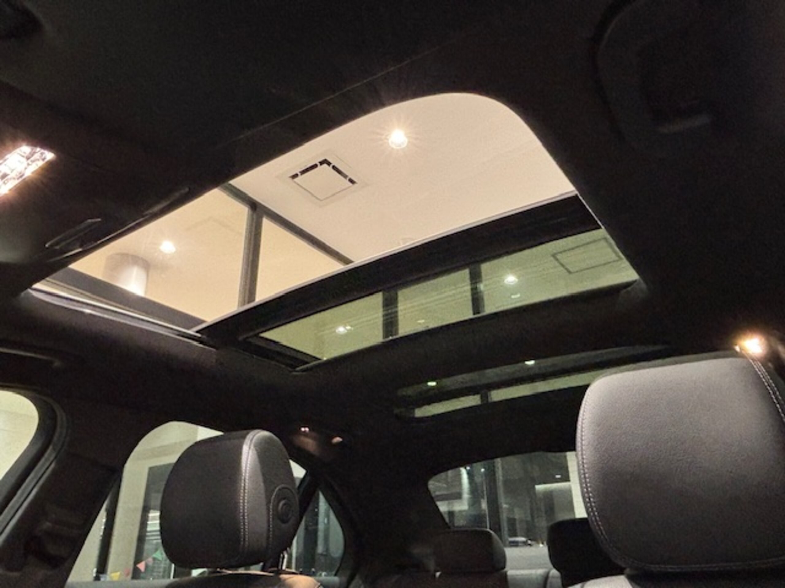 2016 Mercedes Benz C450 AMG 4Matic — Photo 16 / 24