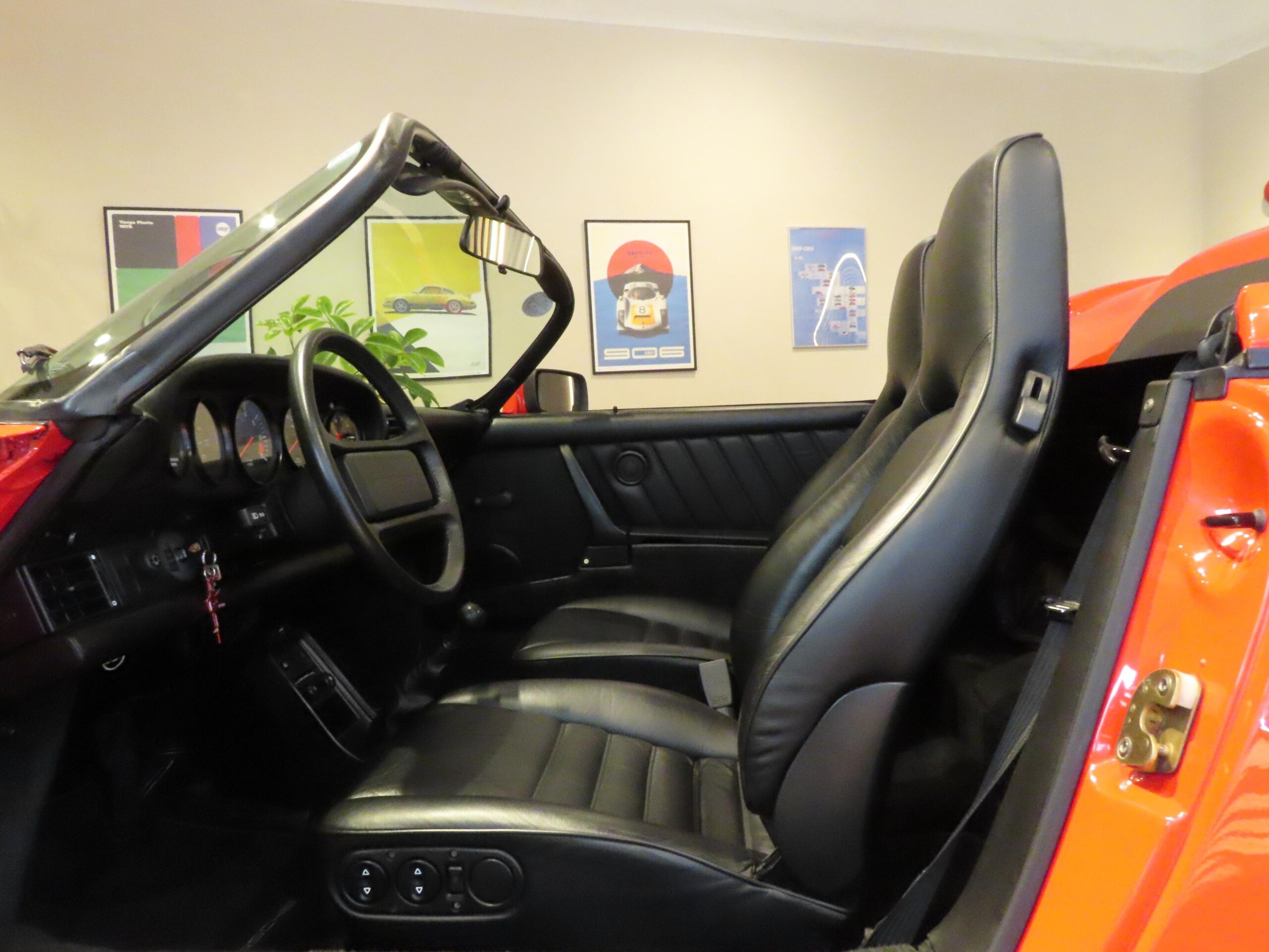 1989 Porsche 911 Speedster — Photo 10 / 16