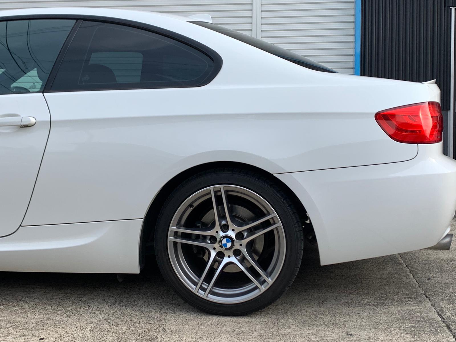 2012 BMW 320i Coupe M Sport — Photo 13 / 29