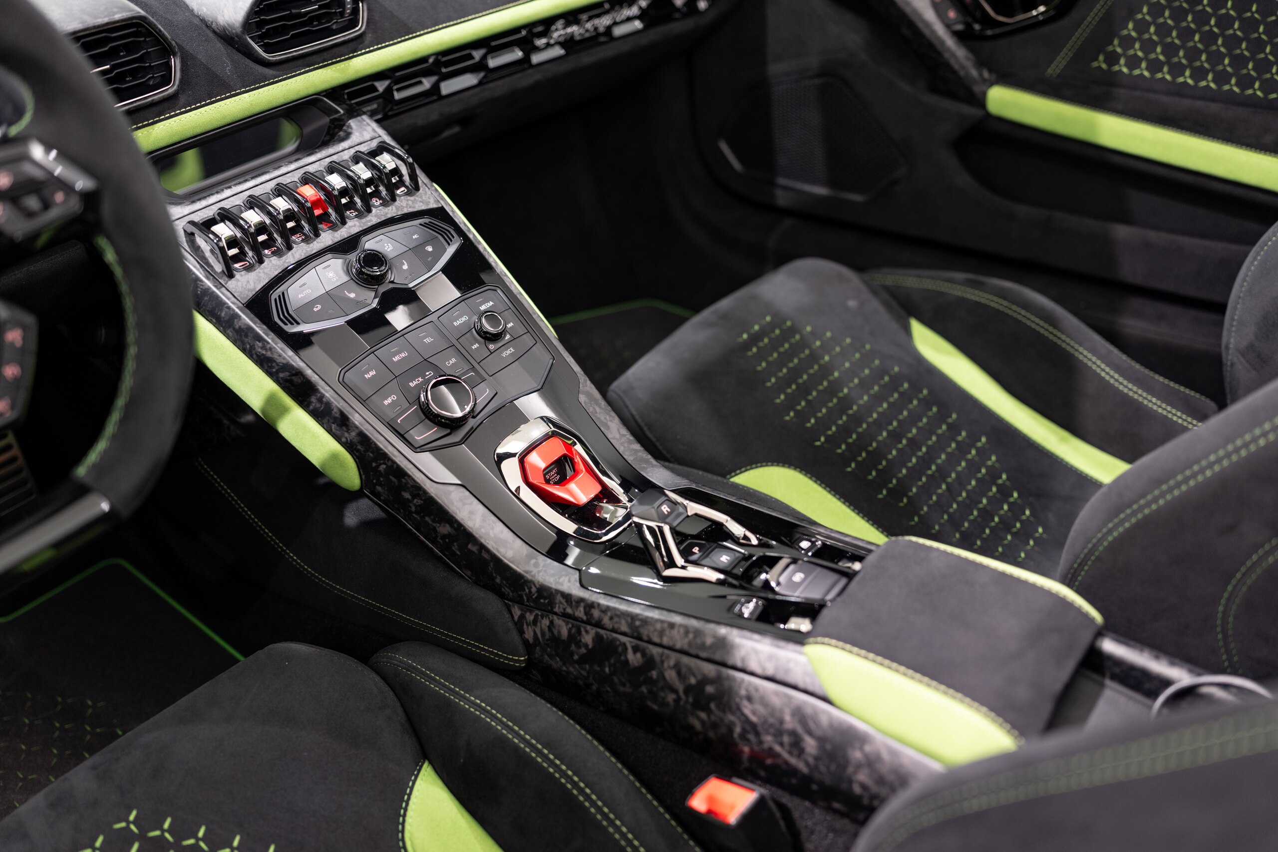 2019 Lamborghini Huracán Spyder Performante — Photo 9 / 25