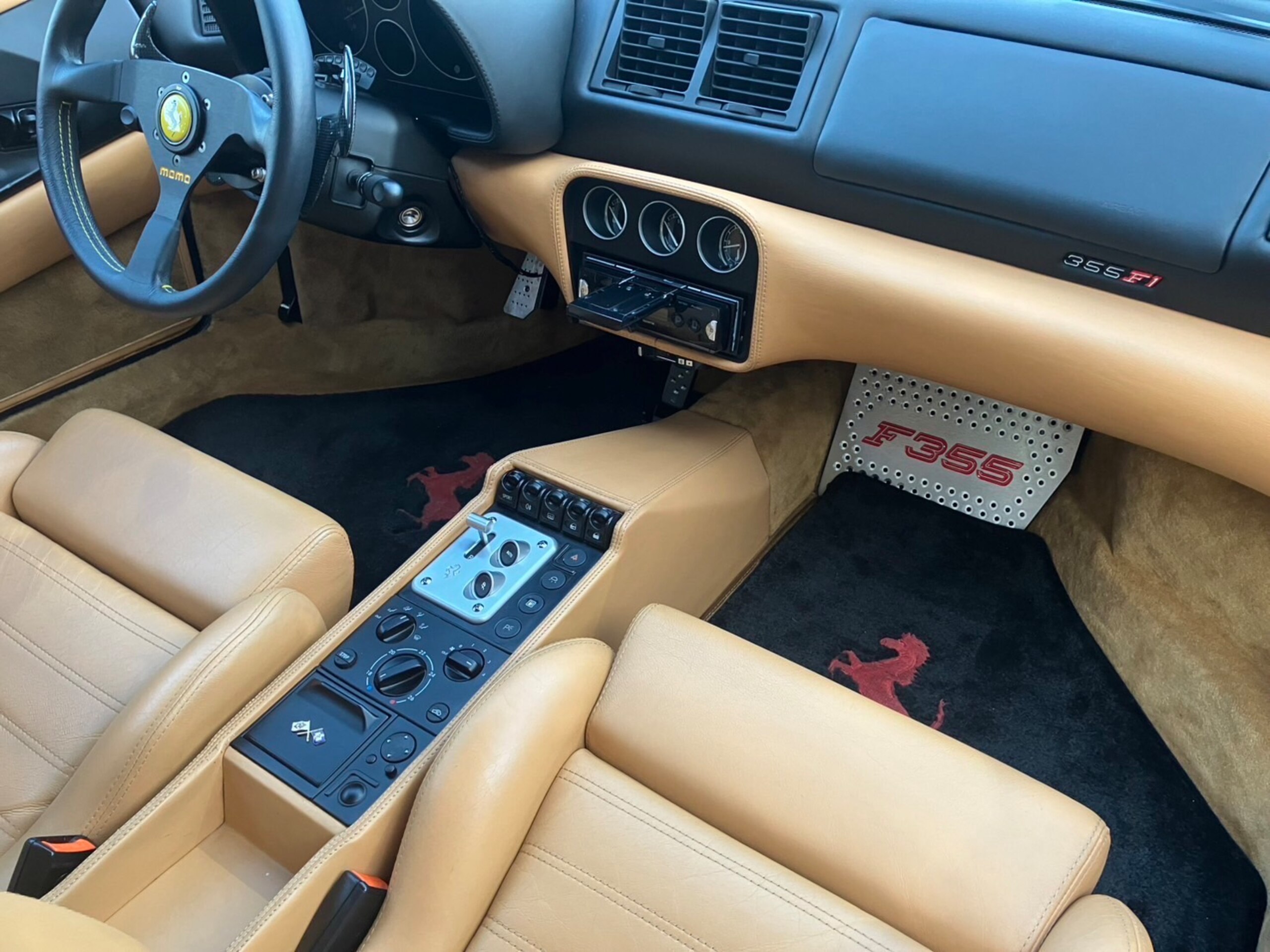 1999 Ferrari F355 Berlinetta — Photo 9 / 13