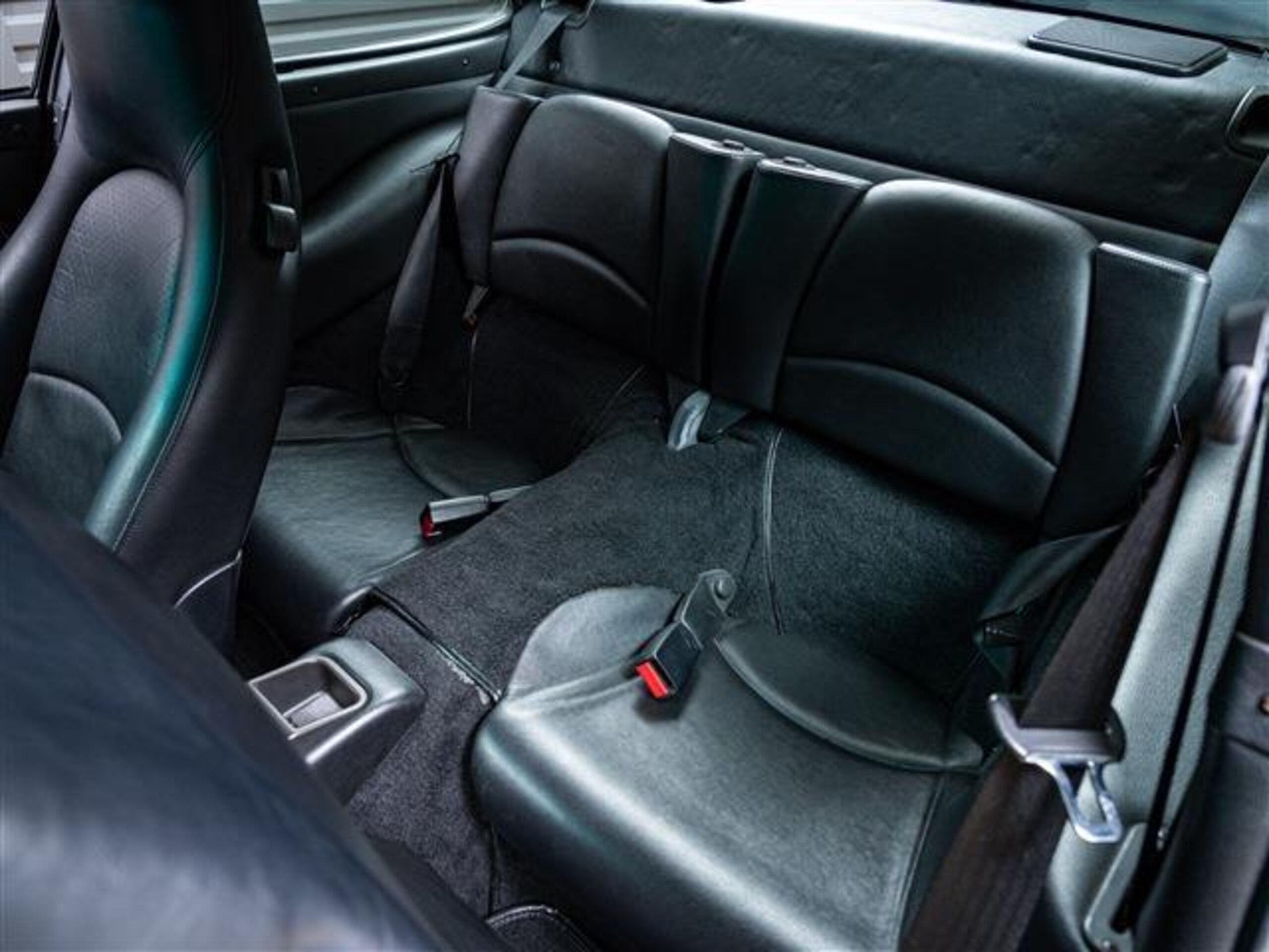 1996 Porsche 911 Carrera — Photo 12 / 12