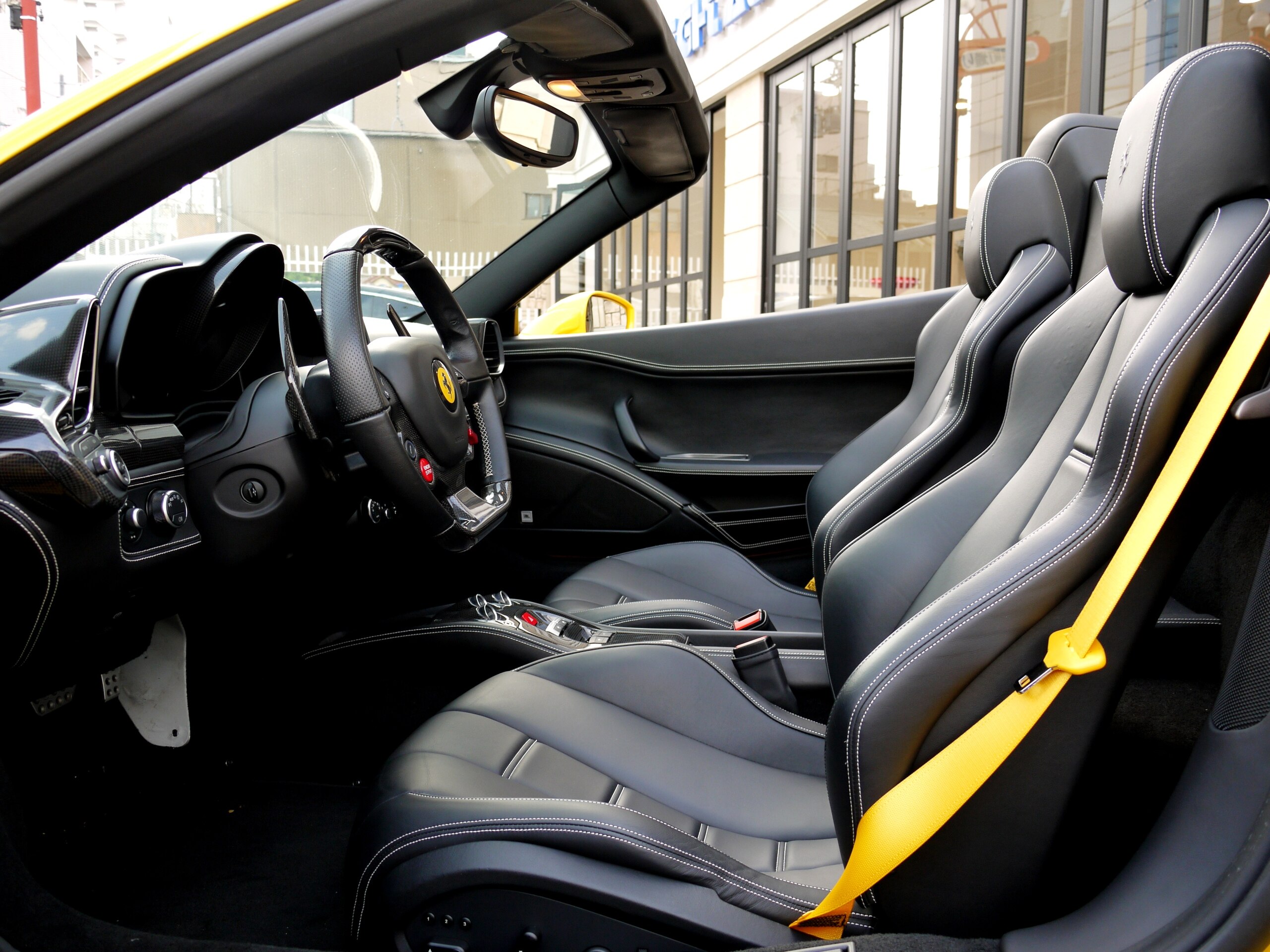 2013 Ferrari 458 Spider — Photo 10 / 14