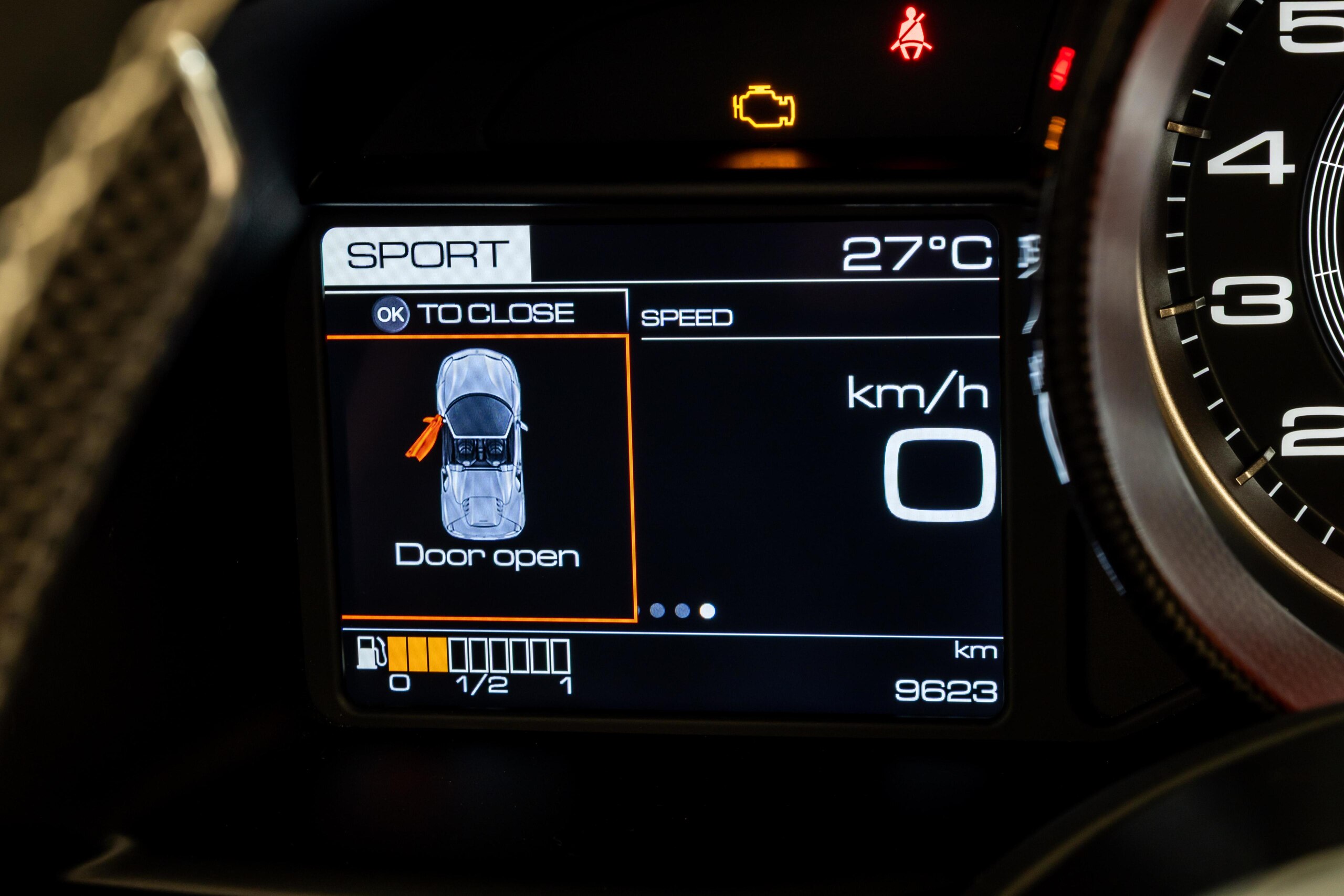 2016 Ferrari 488 Spider — Photo 22 / 35